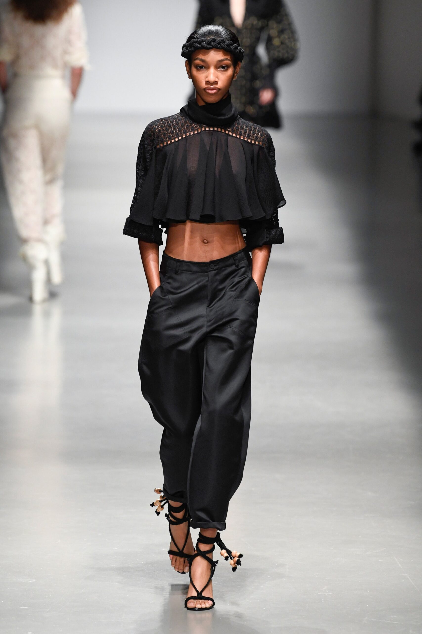 Philosophy di Lorenzo Serafini S/S 19 Look 10