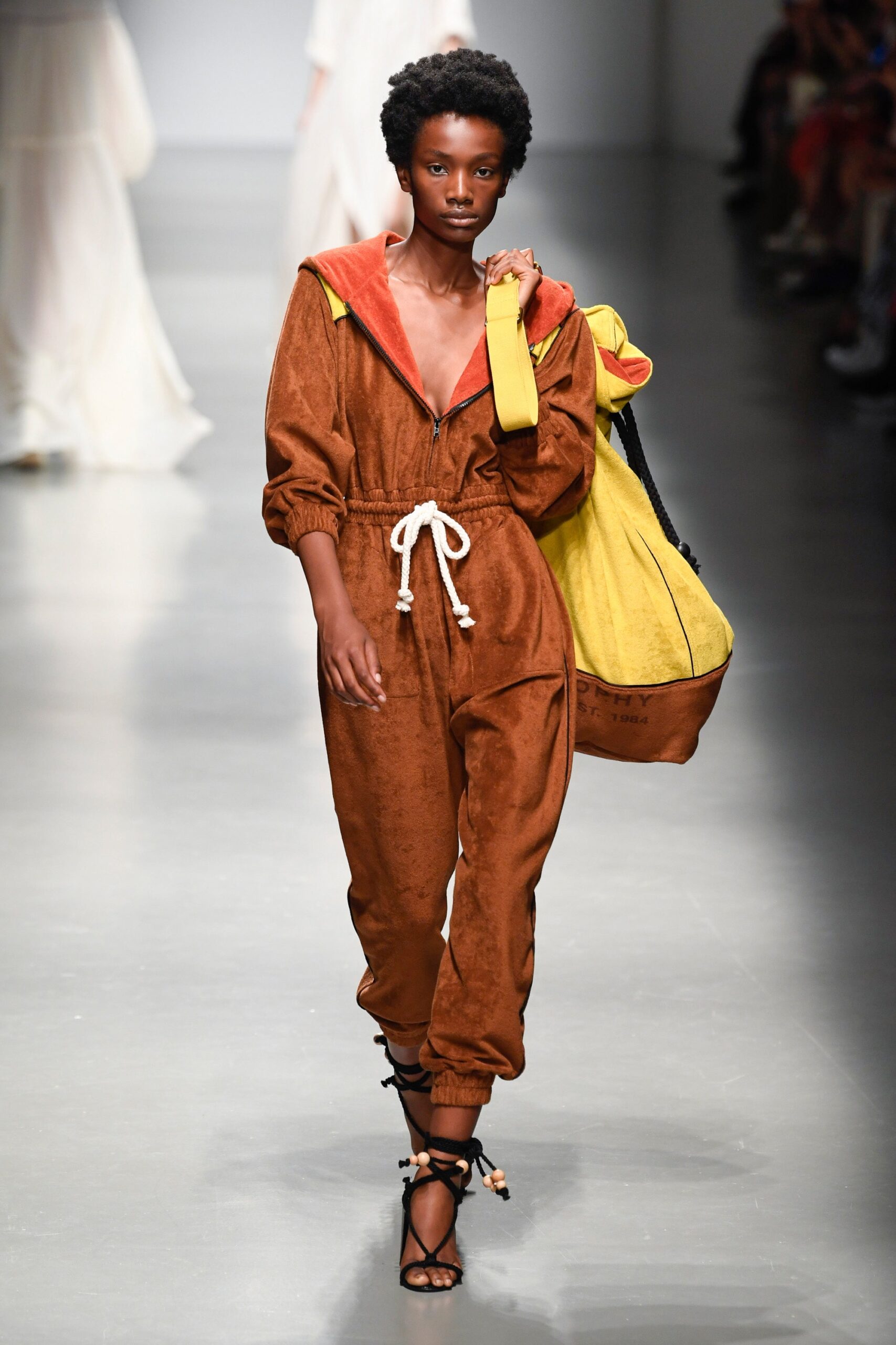 Philosophy di Lorenzo Serafini S/S 19 Look 17