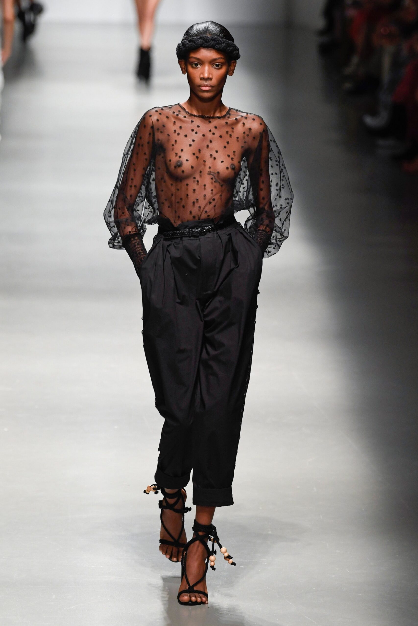 Philosophy di Lorenzo Serafini S/S 19 Look 36