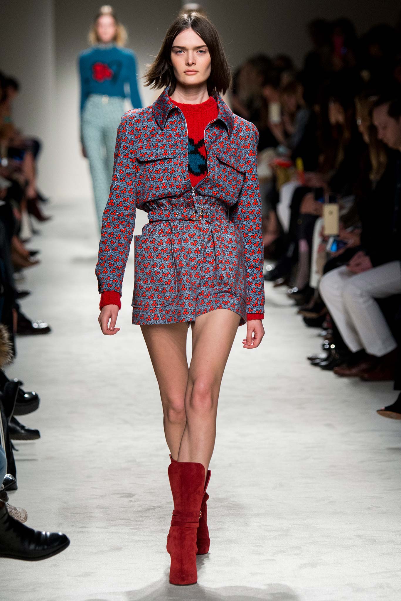 Philosophy di Lorenzo Serafini F/W 15 Look 16