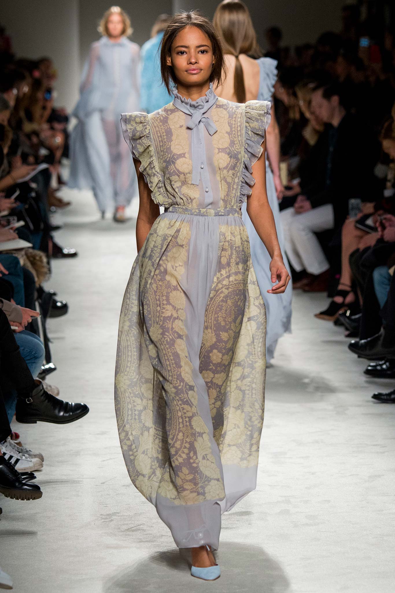Philosophy di Lorenzo Serafini F/W 15 Look 25
