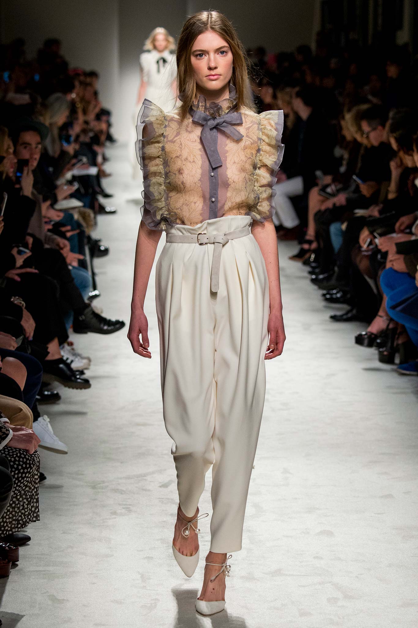 Philosophy di Lorenzo Serafini F/W 15 Look 28