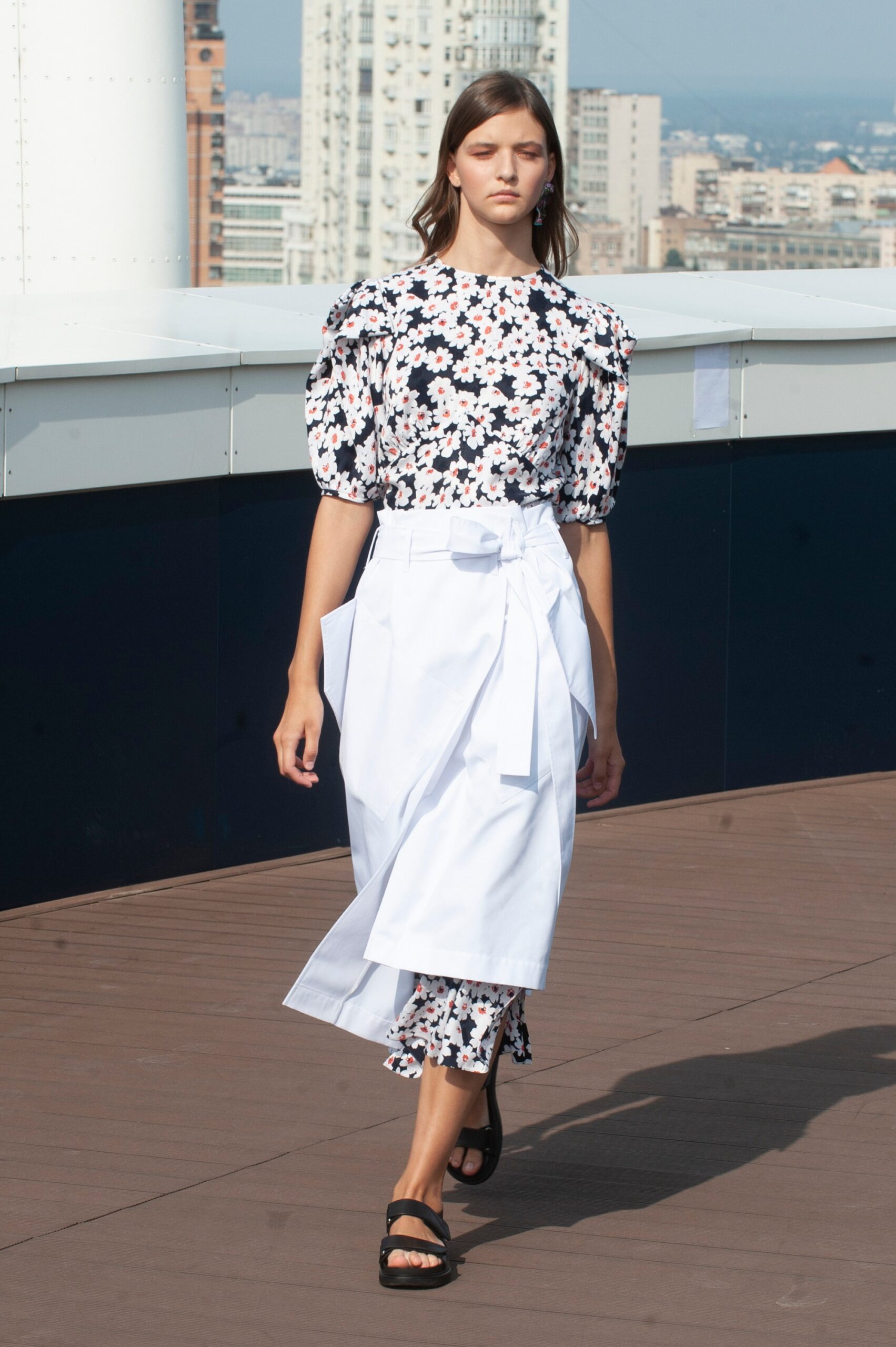 Poustovit Kiev S/S 19 Look 9