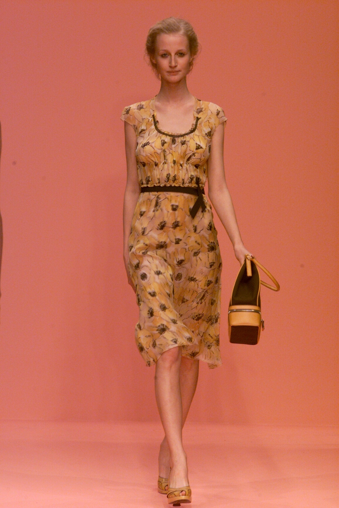 Prada F/W 00 Look 13