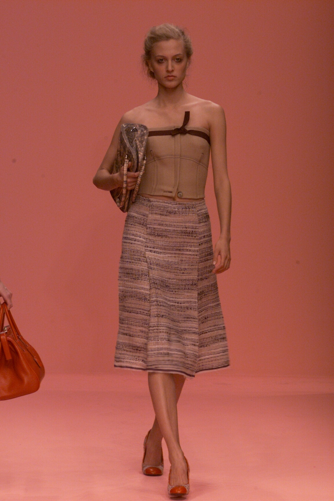 Prada F/W 00 Look 37