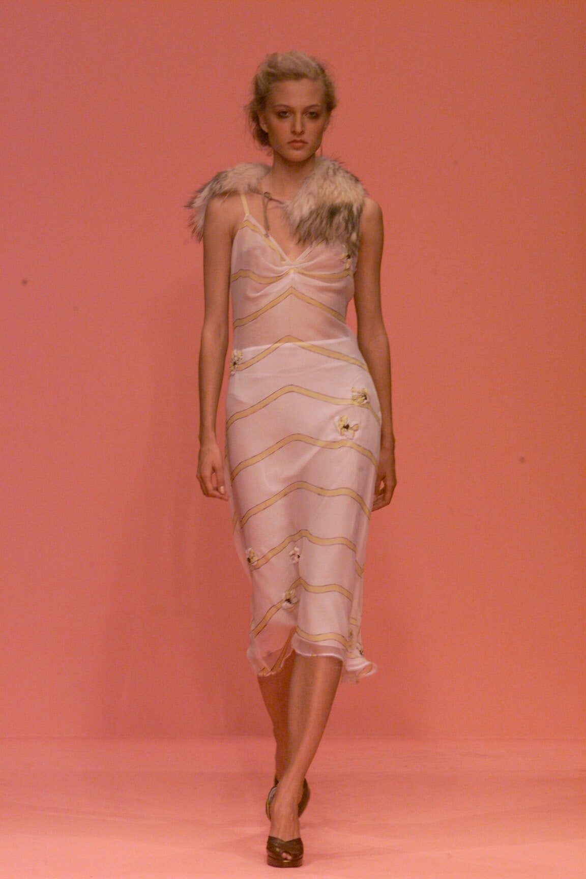 Prada F/W 00 Look 61