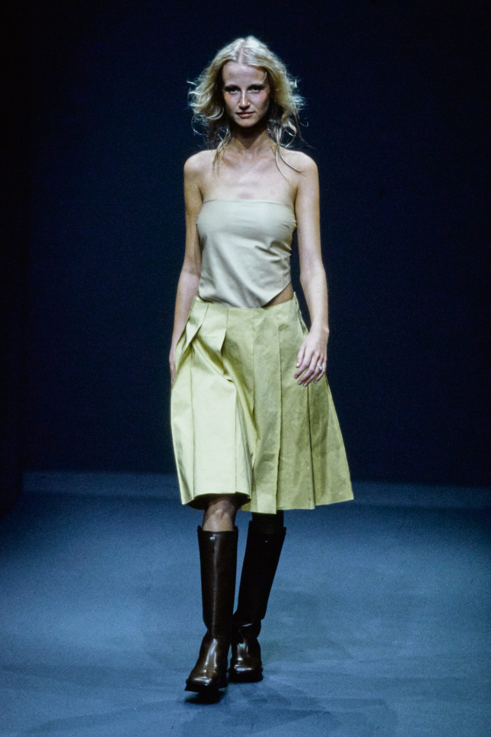Prada S/S 99 Look 37