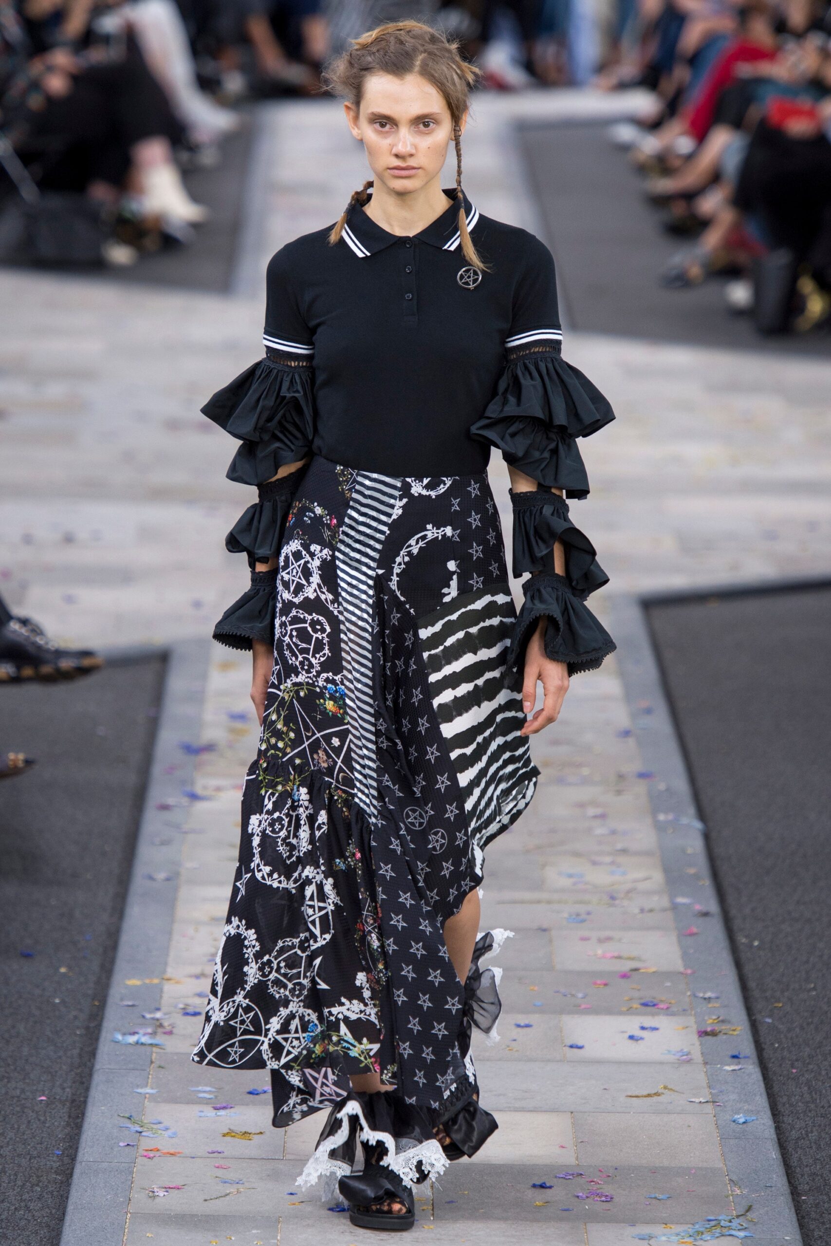 Preen by Thornton Bregazzi S/S 17 Look 8