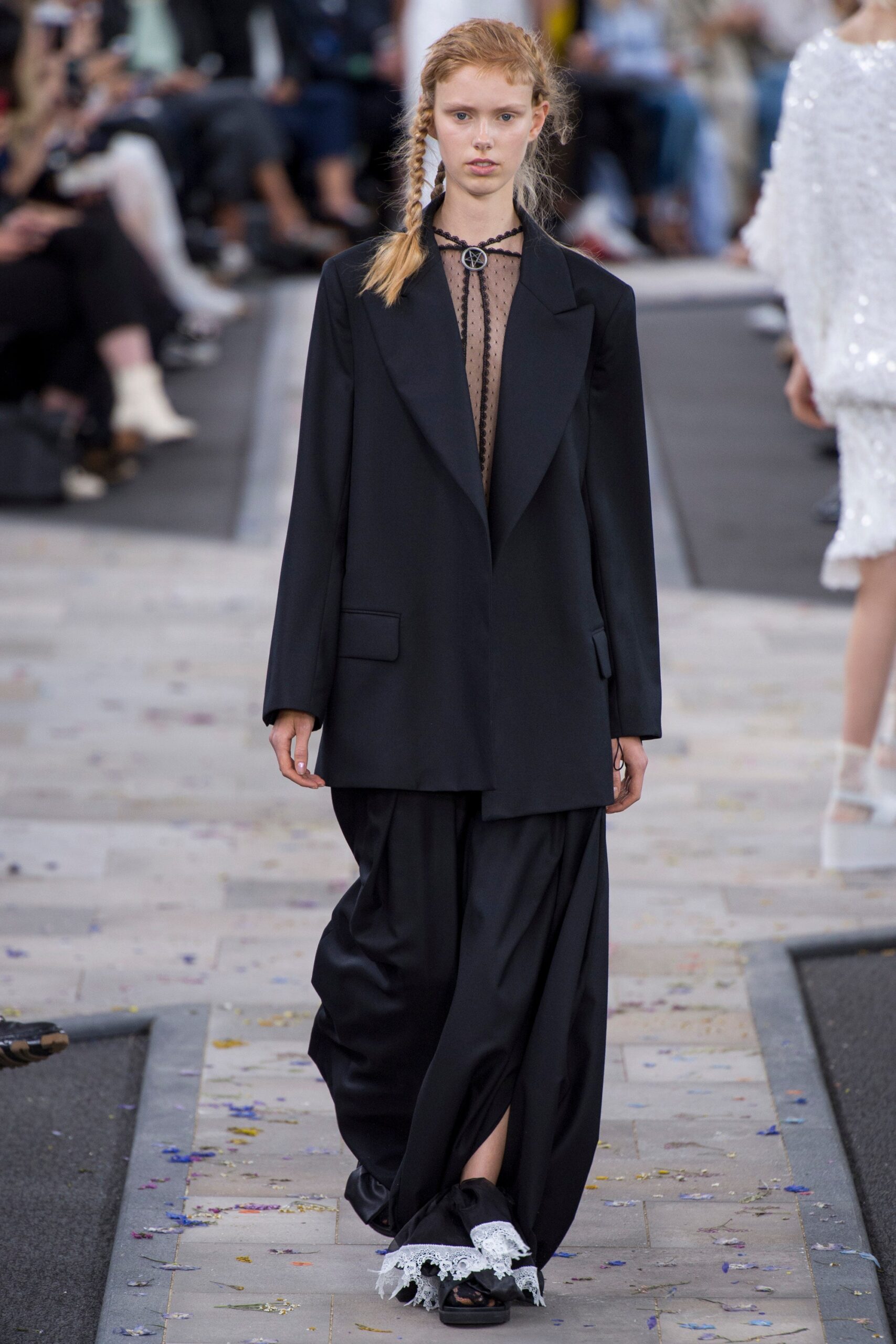 Preen by Thornton Bregazzi S/S 17 Look 9