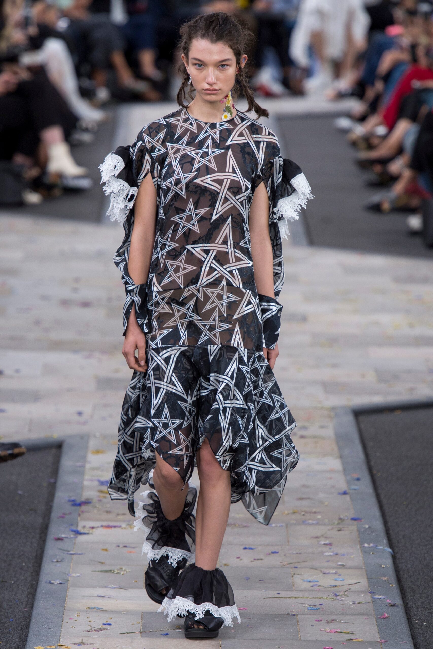 Preen by Thornton Bregazzi S/S 17 Look 11