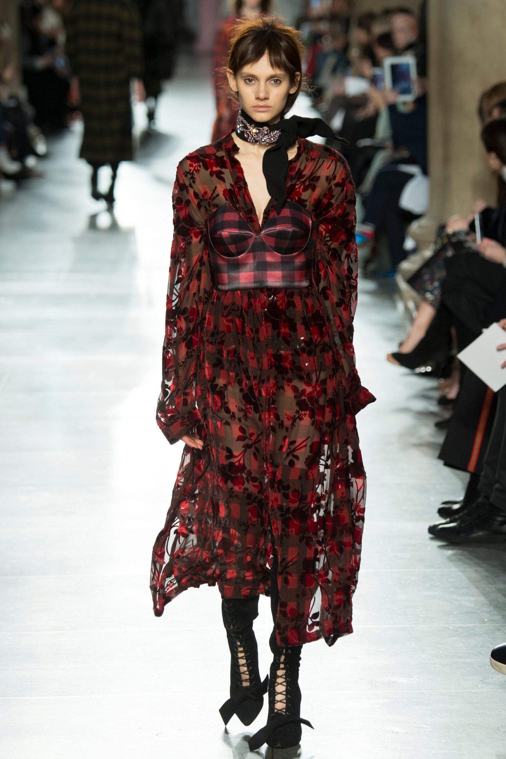 Preen by Thornton Bregazzi F/W 16 Look 7