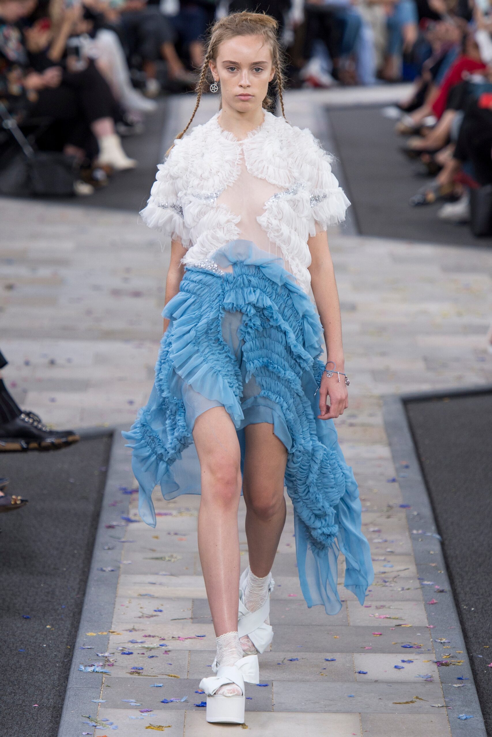 Preen by Thornton Bregazzi S/S 17 Look 18