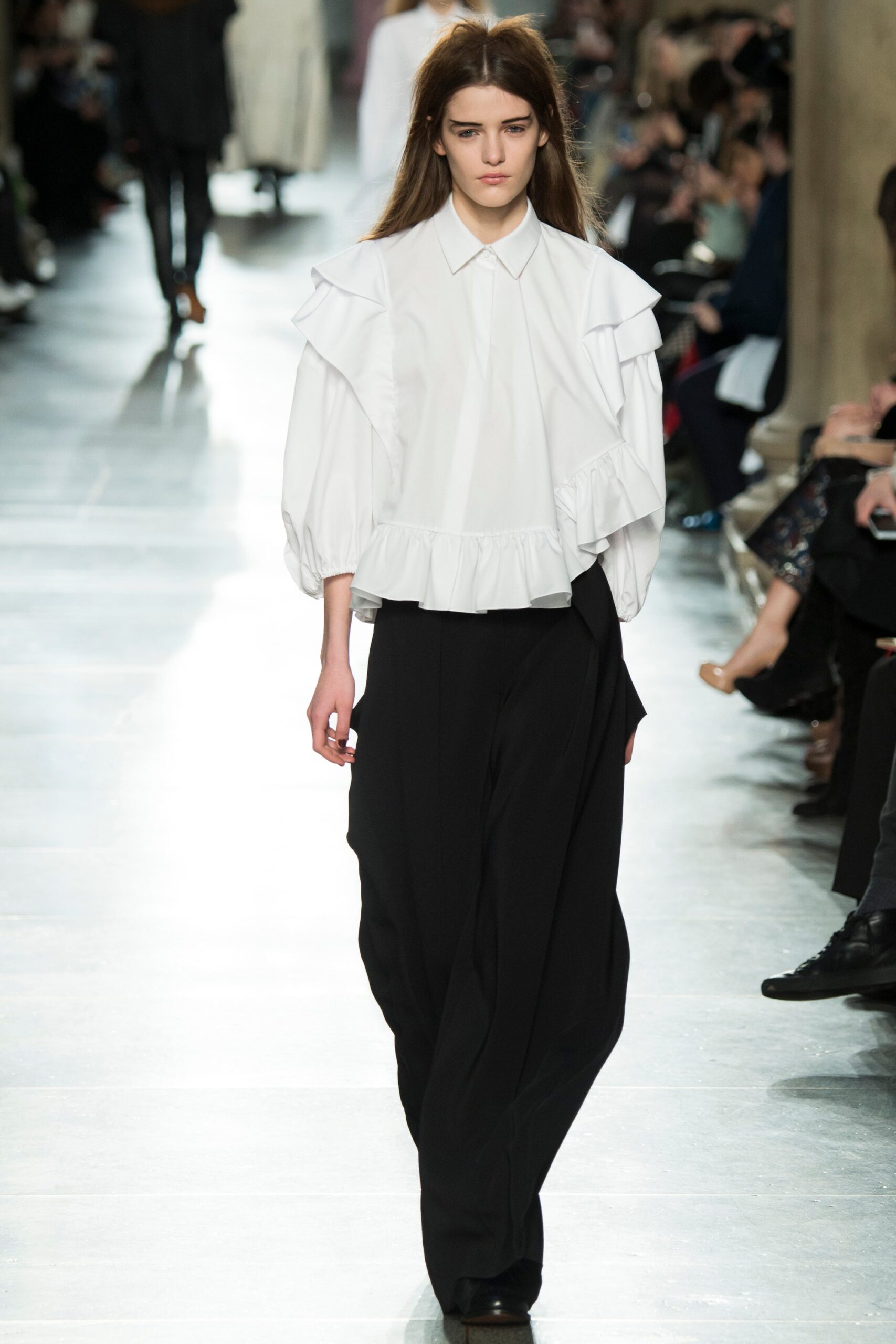 Preen by Thornton Bregazzi F/W 16 Look 15