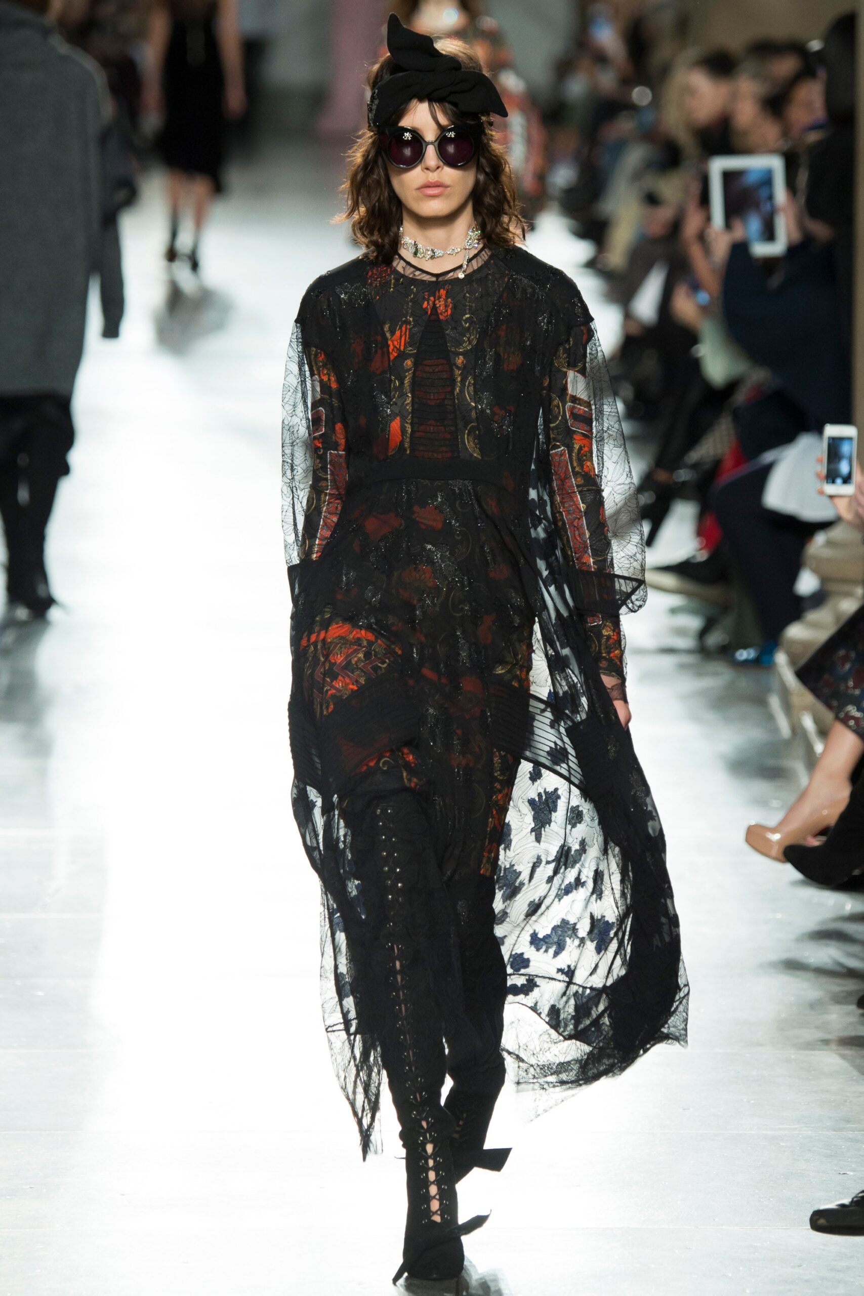 Preen by Thornton Bregazzi F/W 16 Look 19