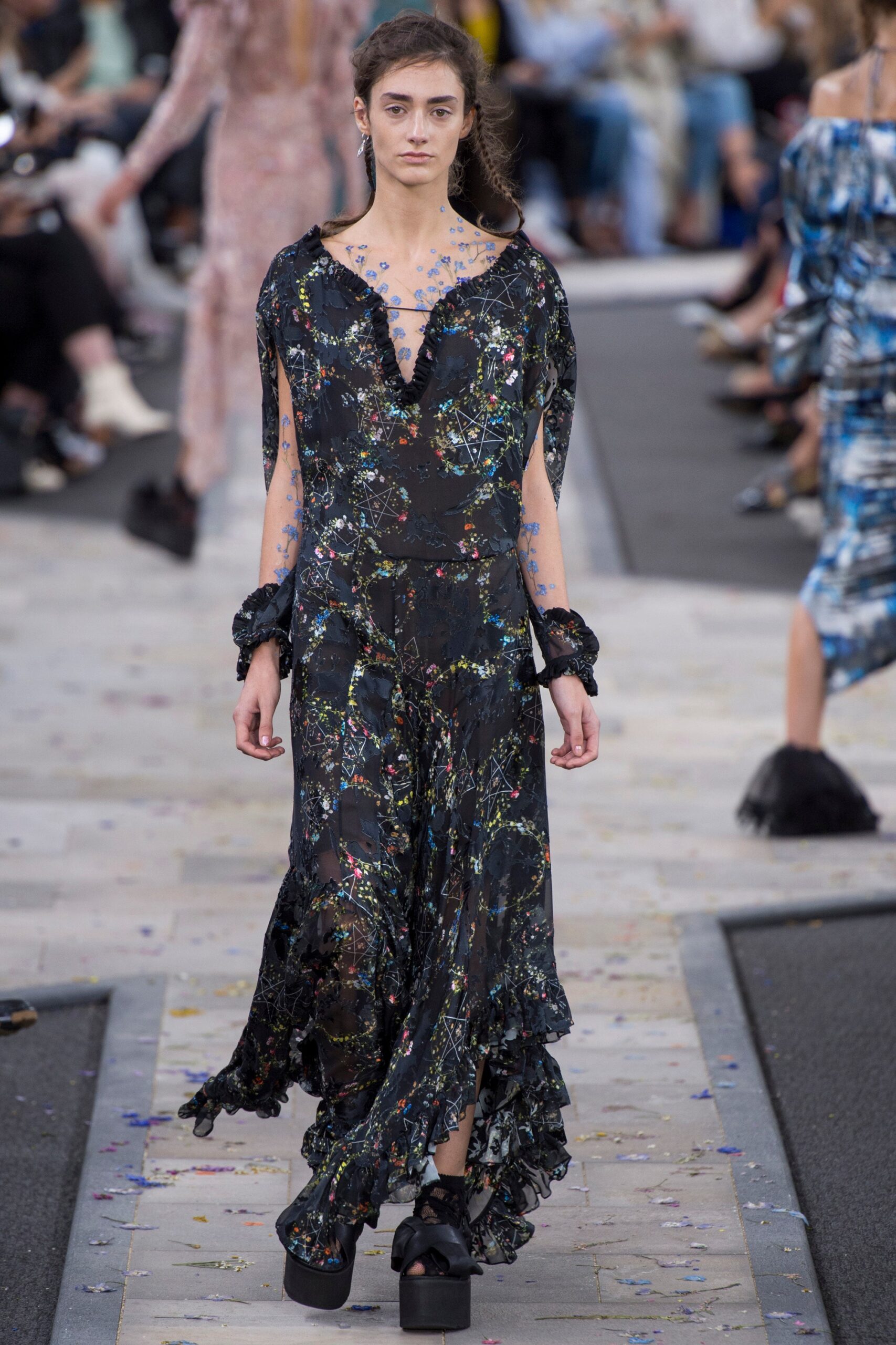 Preen by Thornton Bregazzi S/S 17 Look 31