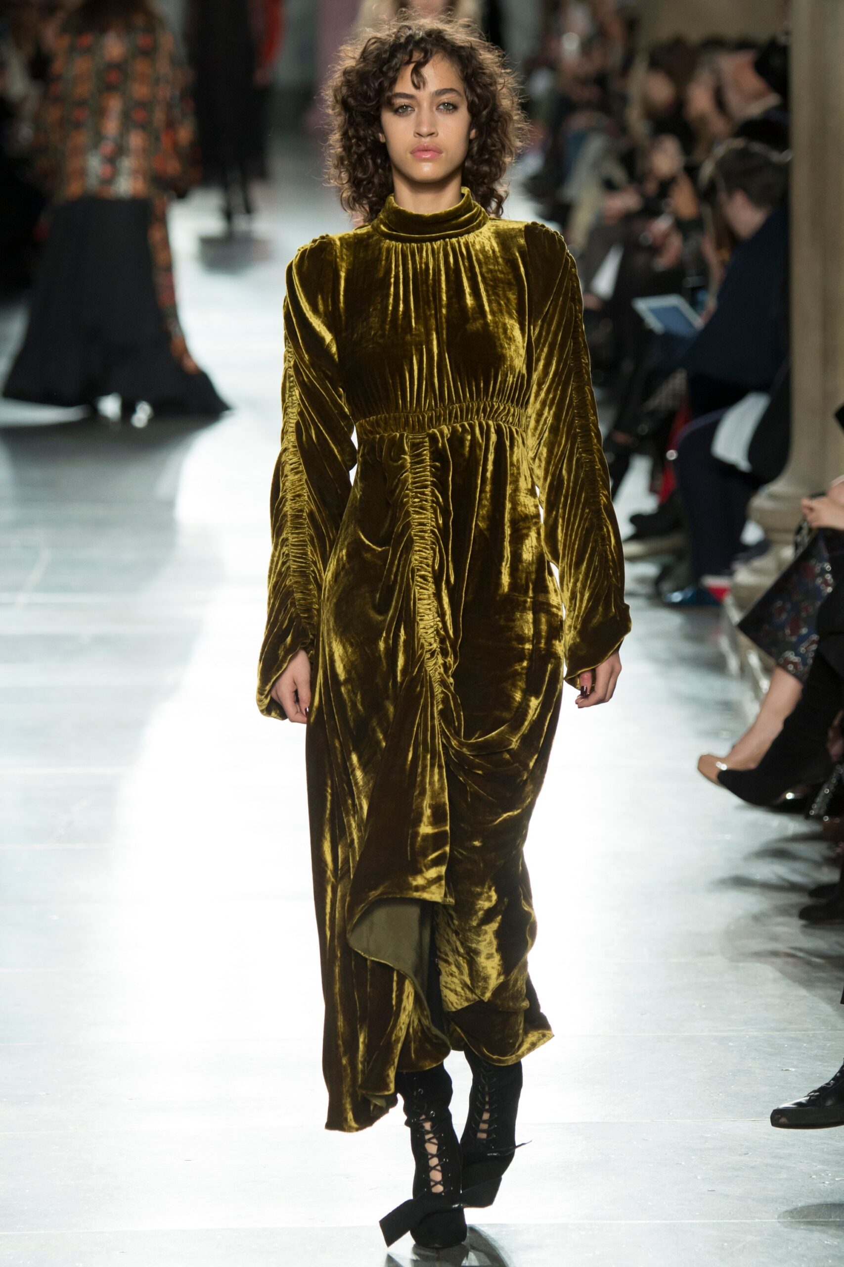 Preen by Thornton Bregazzi F/W 16 Look 22