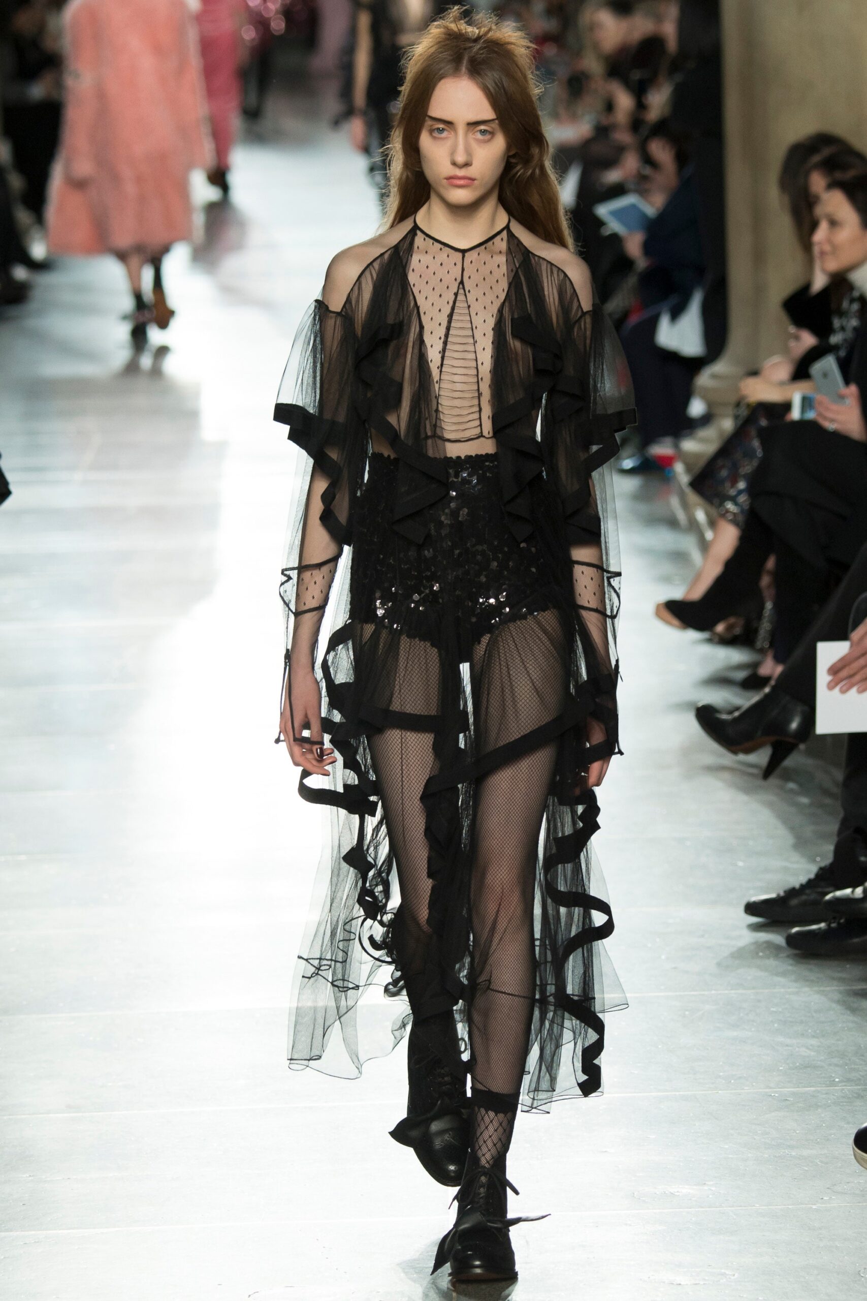 Preen by Thornton Bregazzi F/W 16 Look 30