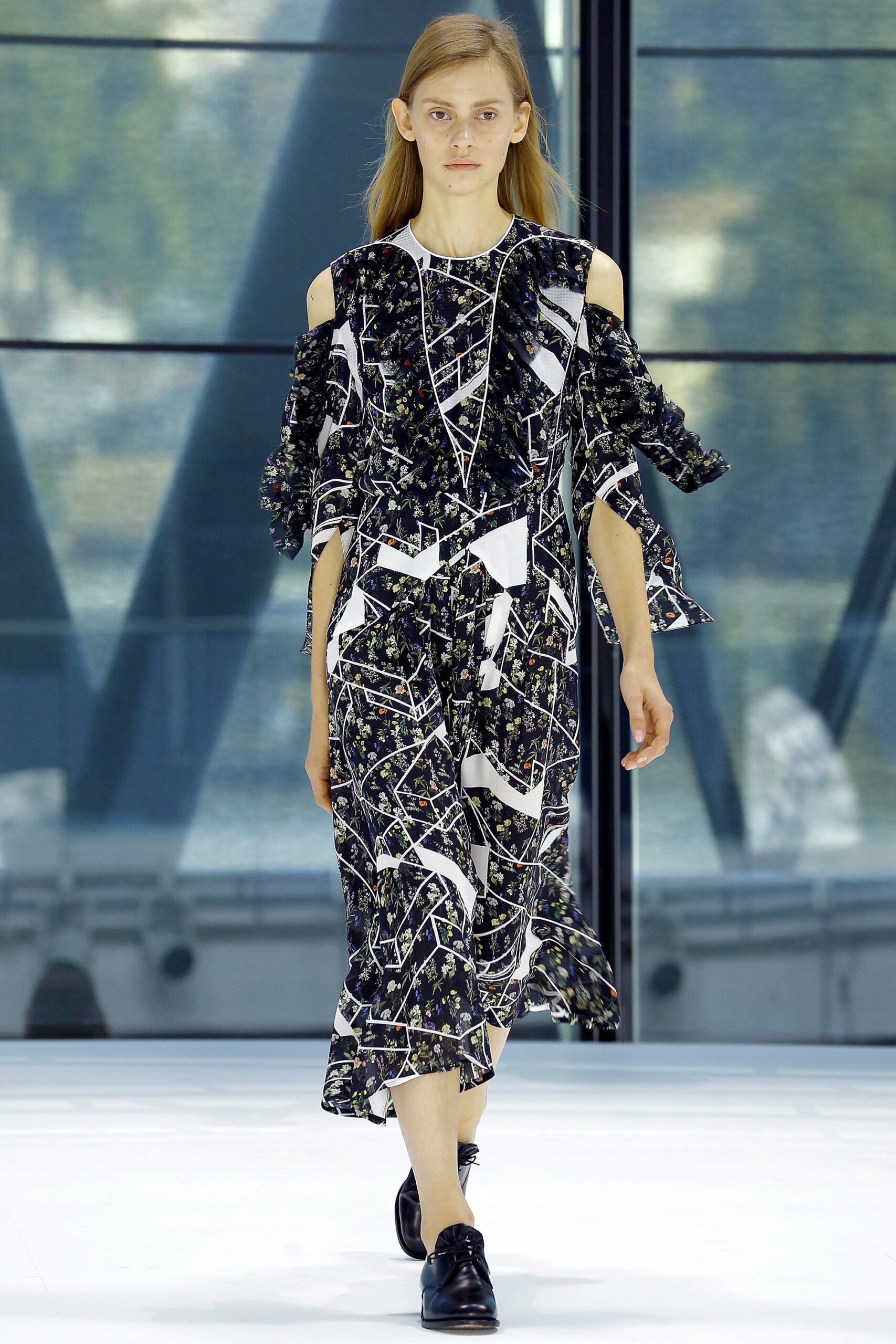 Preen by Thornton Bregazzi S/S 16 Look 17