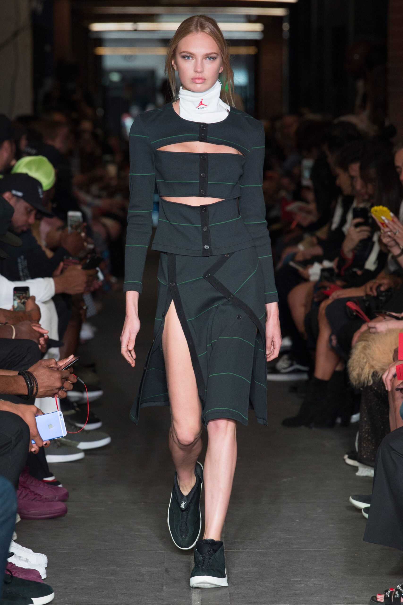 Public School S/S 18 Look 33