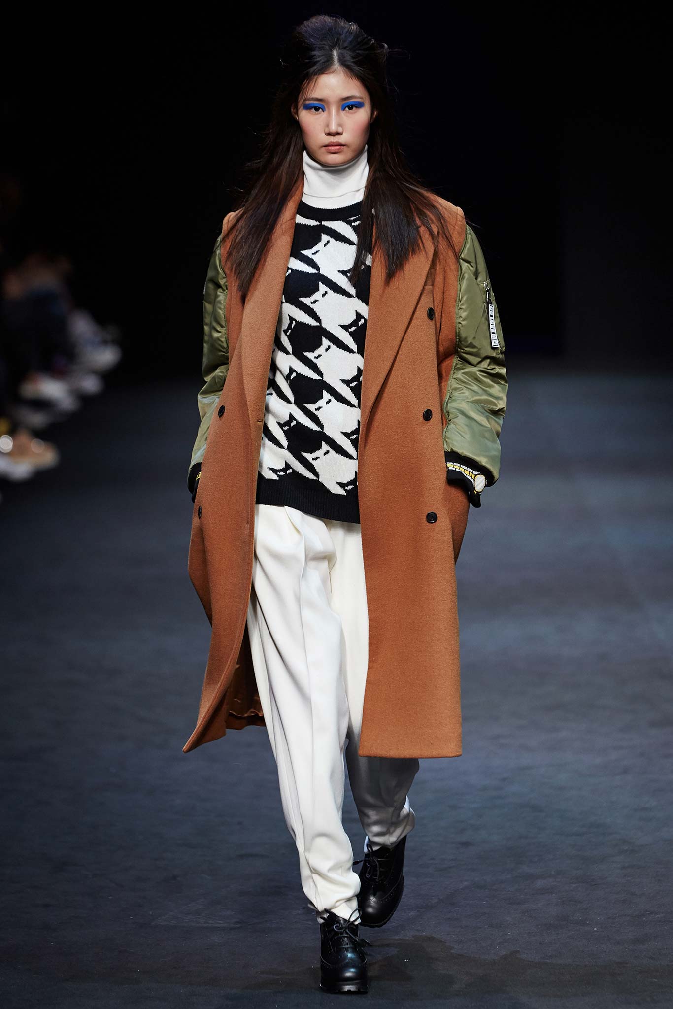 Pushbutton Seoul F/W 15 Look 18