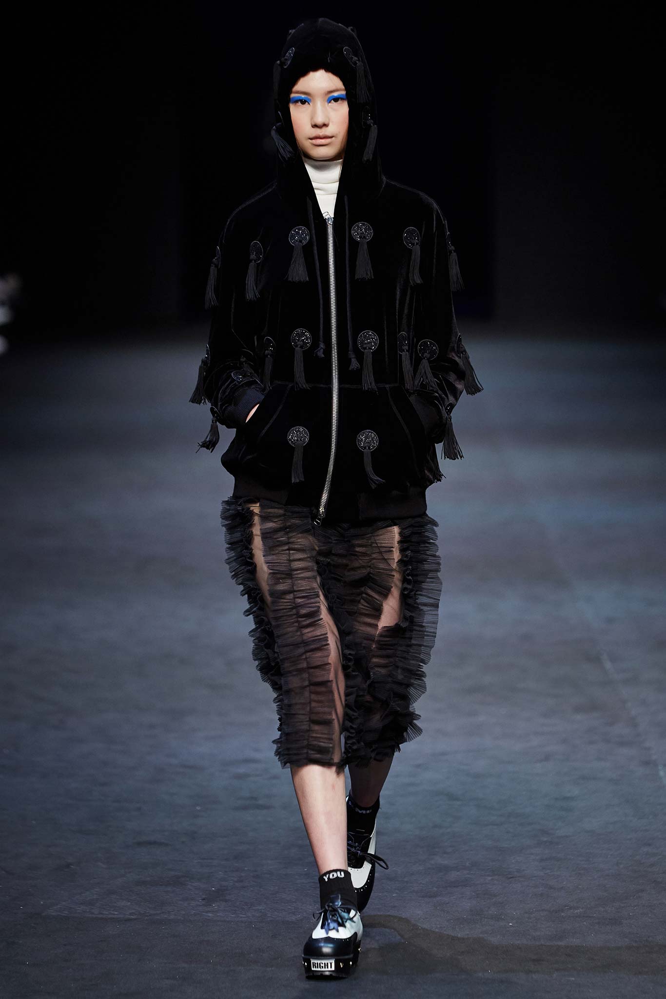 Pushbutton Seoul F/W 15 Look 29