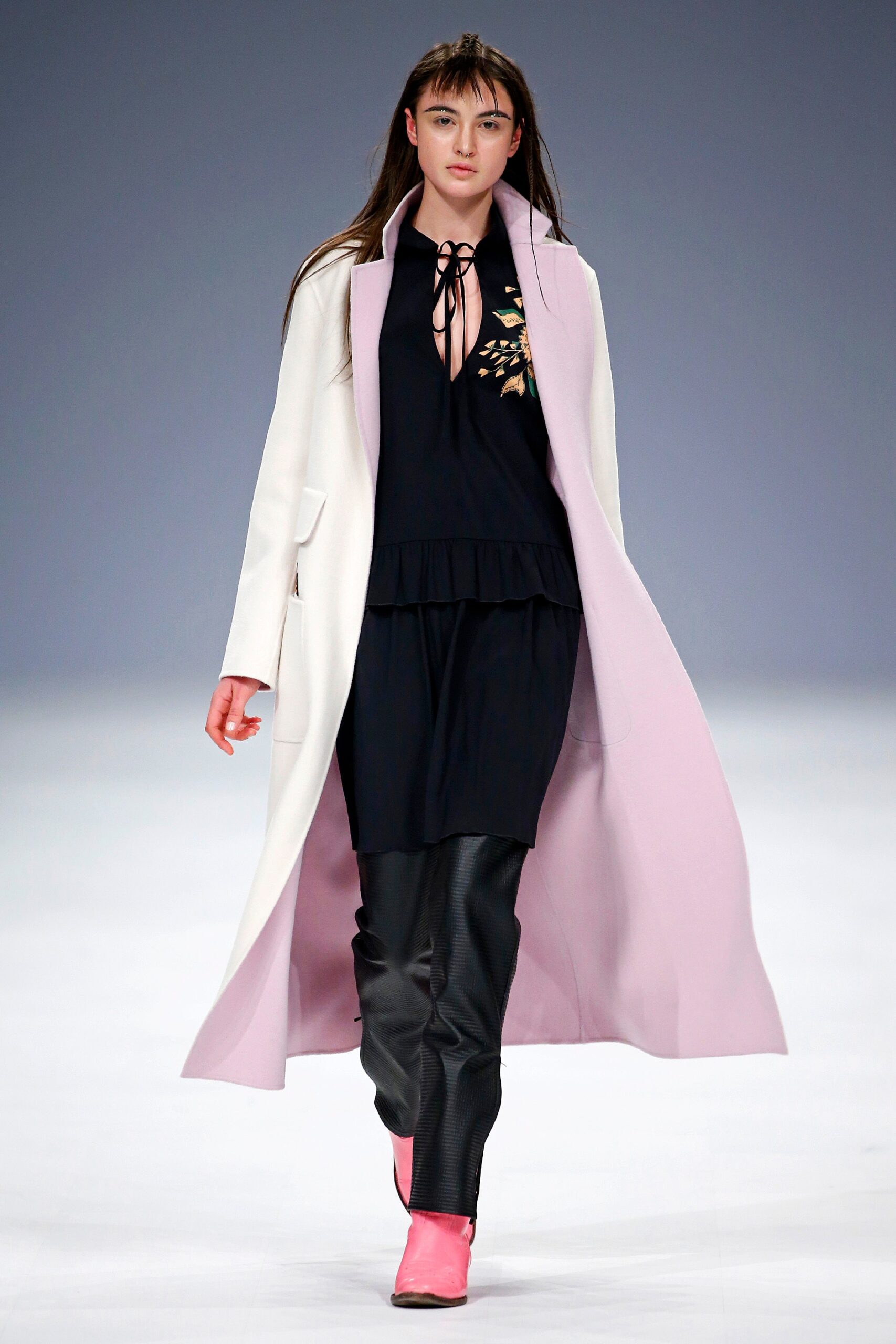 Poustovit Ukraine F/W 16 Look 11