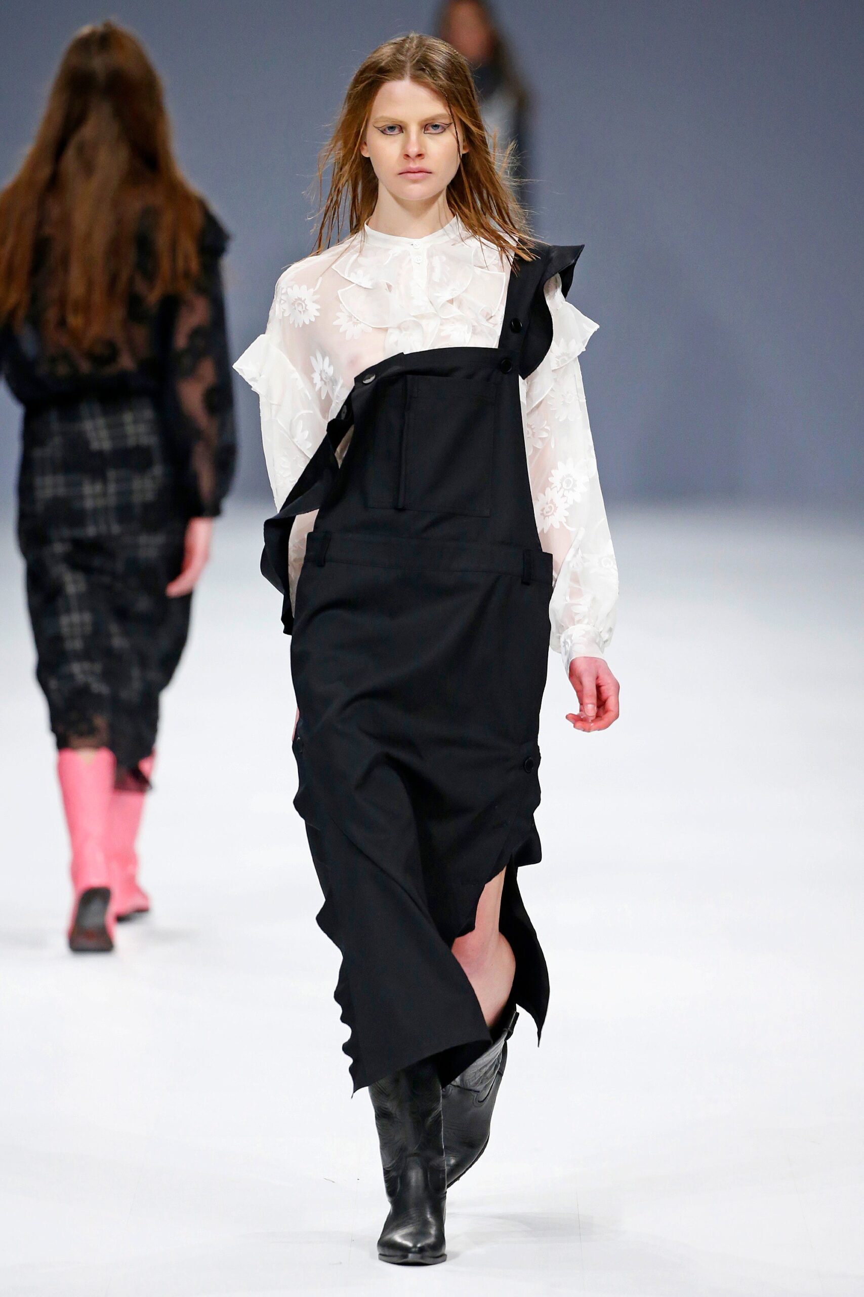 Poustovit Ukraine F/W 16 Look 15