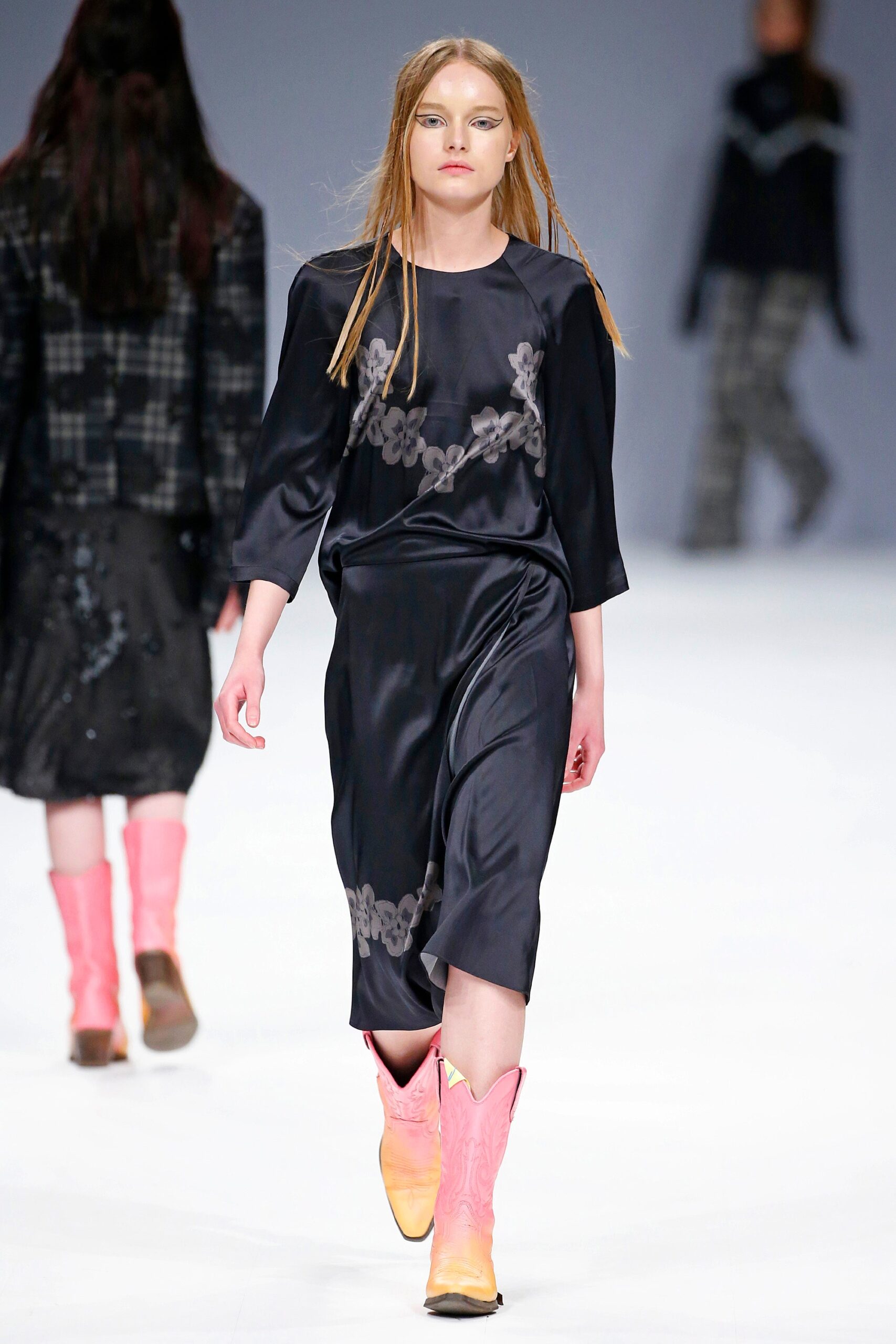 Poustovit Ukraine F/W 16 Look 21