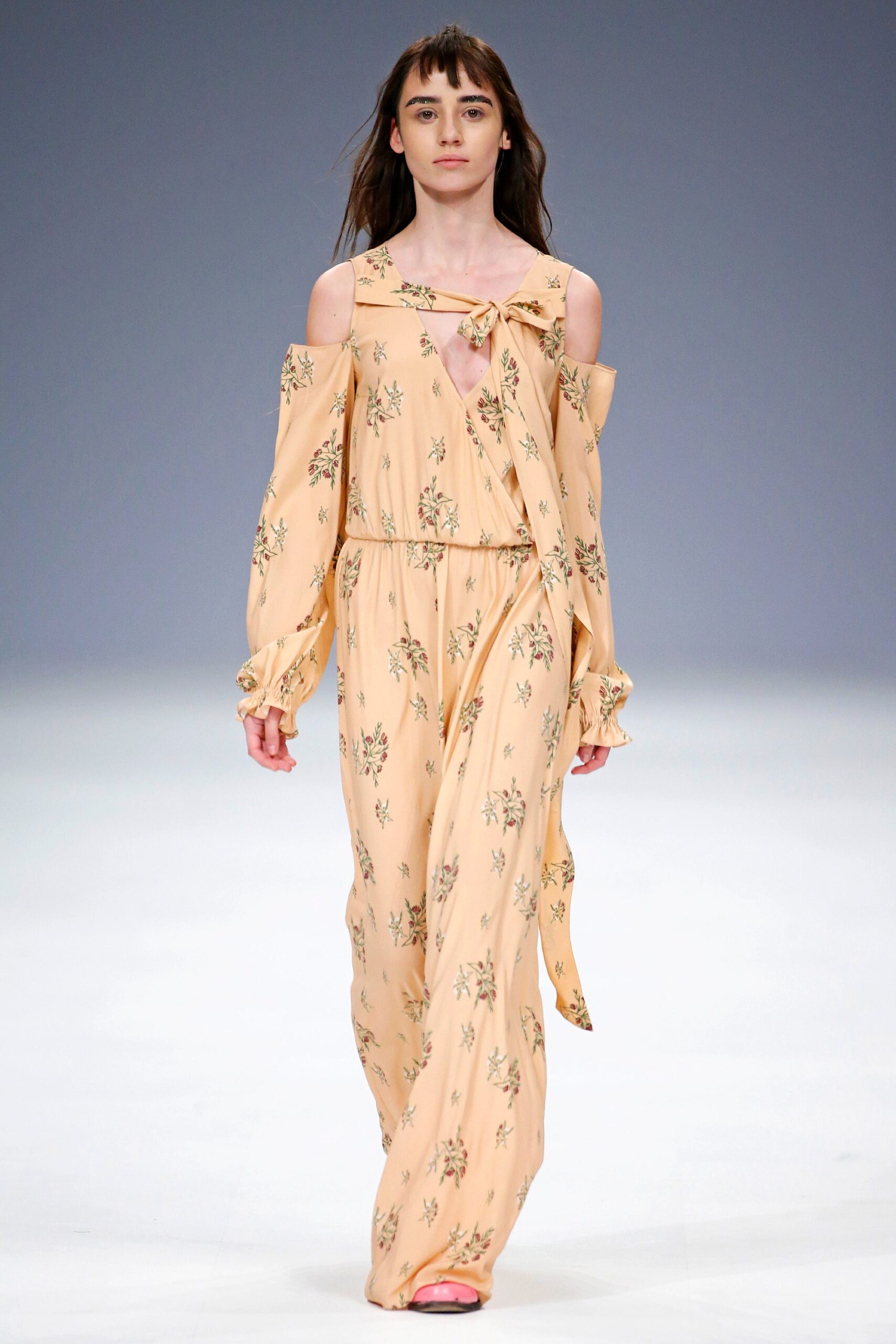 Poustovit Ukraine F/W 16 Look 26