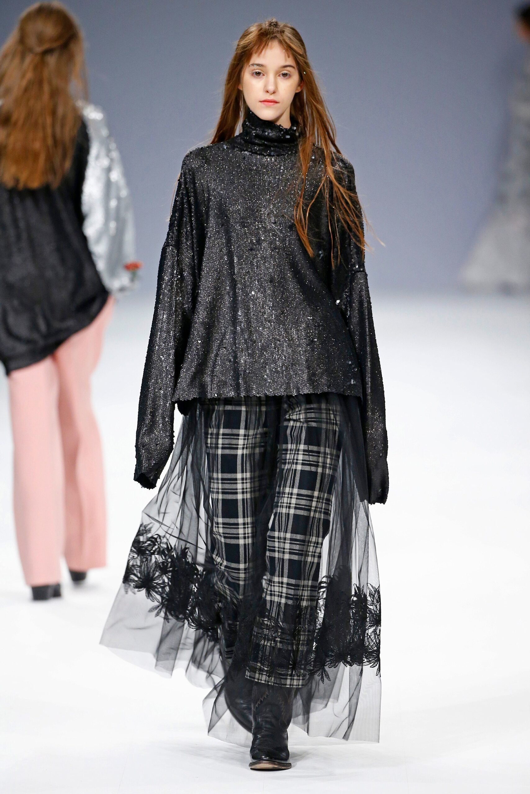 Poustovit Ukraine F/W 16 Look 30
