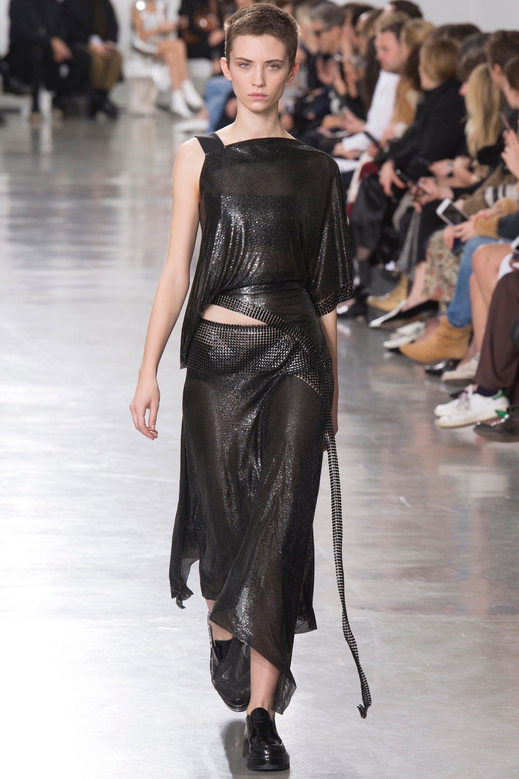 Rabanne F/W 17 Look 3