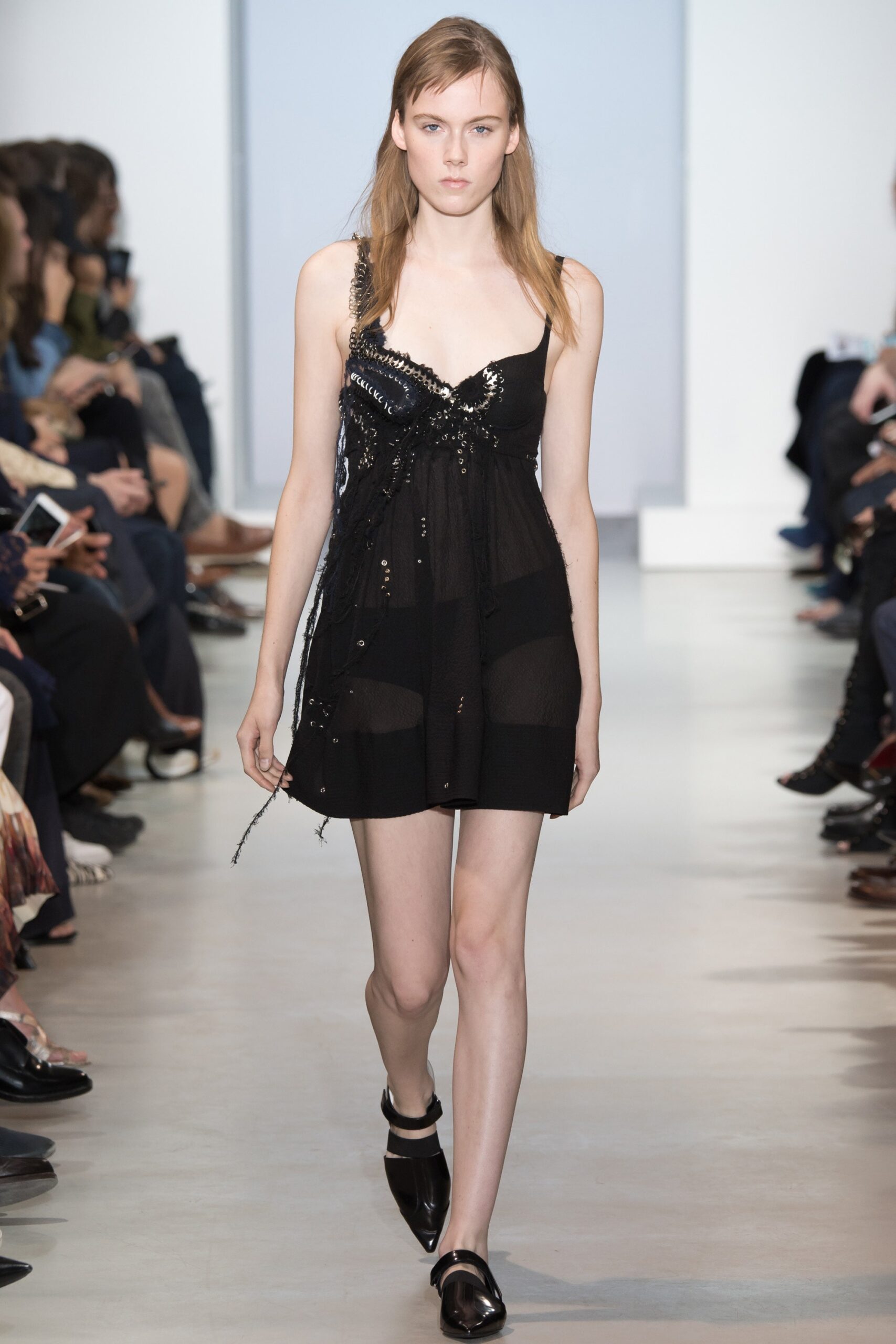 Rabanne S/S 16 Look 3