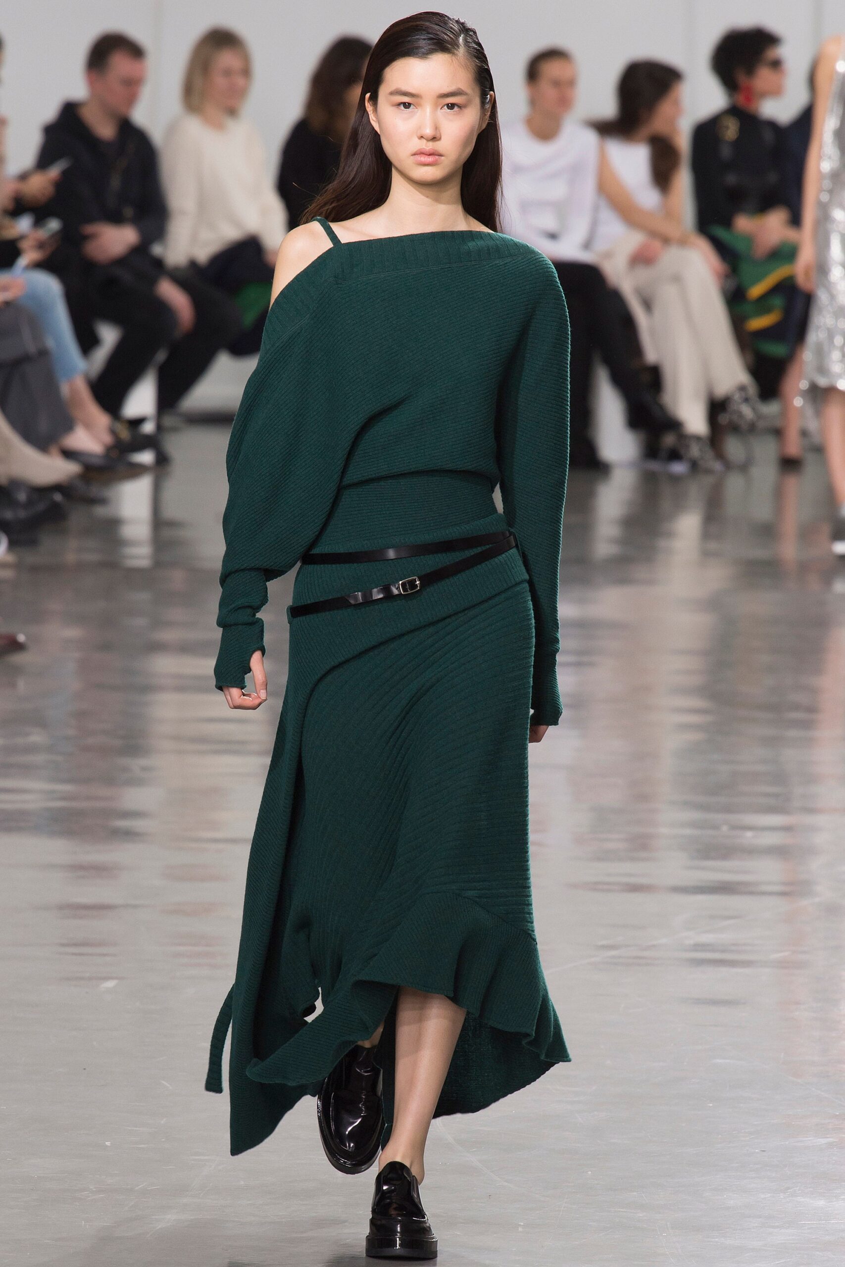 Rabanne F/W 17 Look 5
