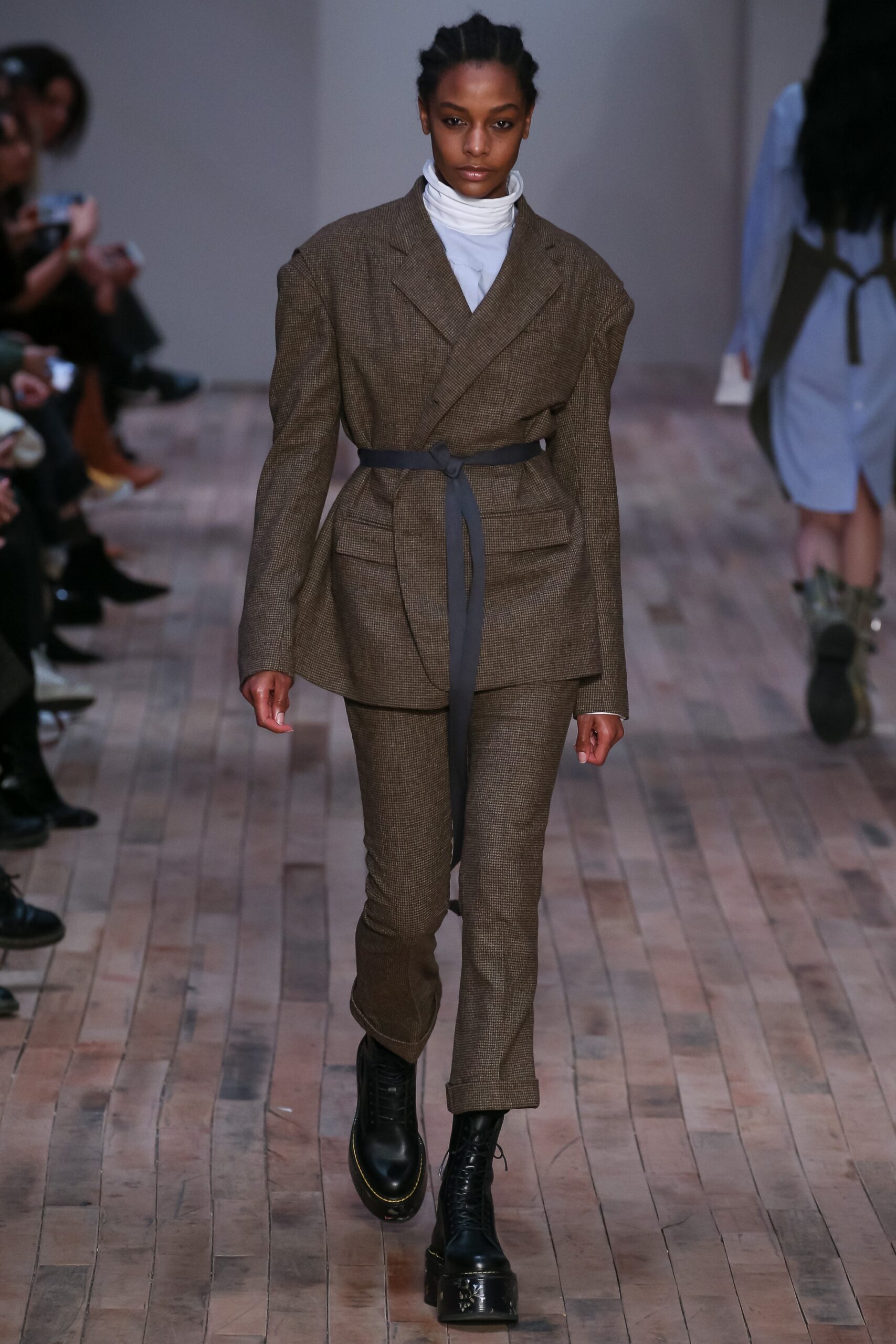 R13 F/W 17 Look 17