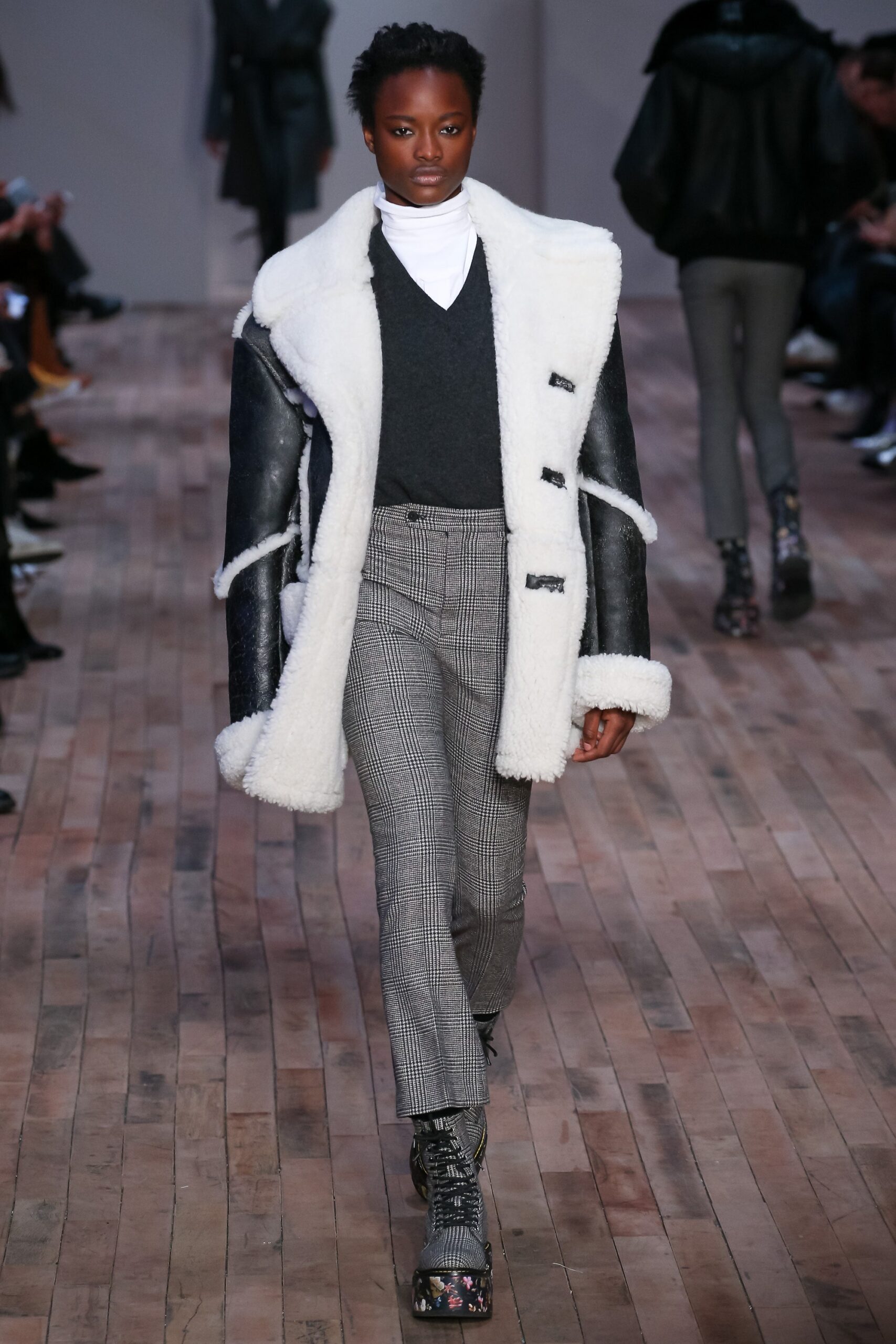 R13 F/W 17 Look 22