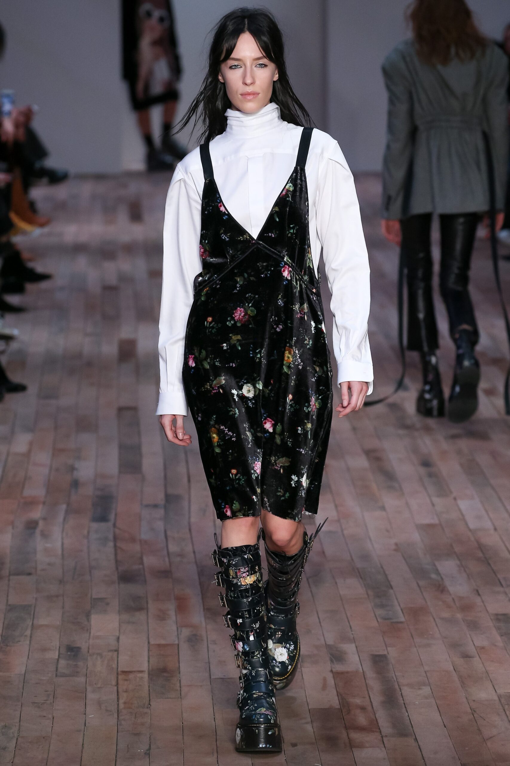 R13 F/W 17 Look 25