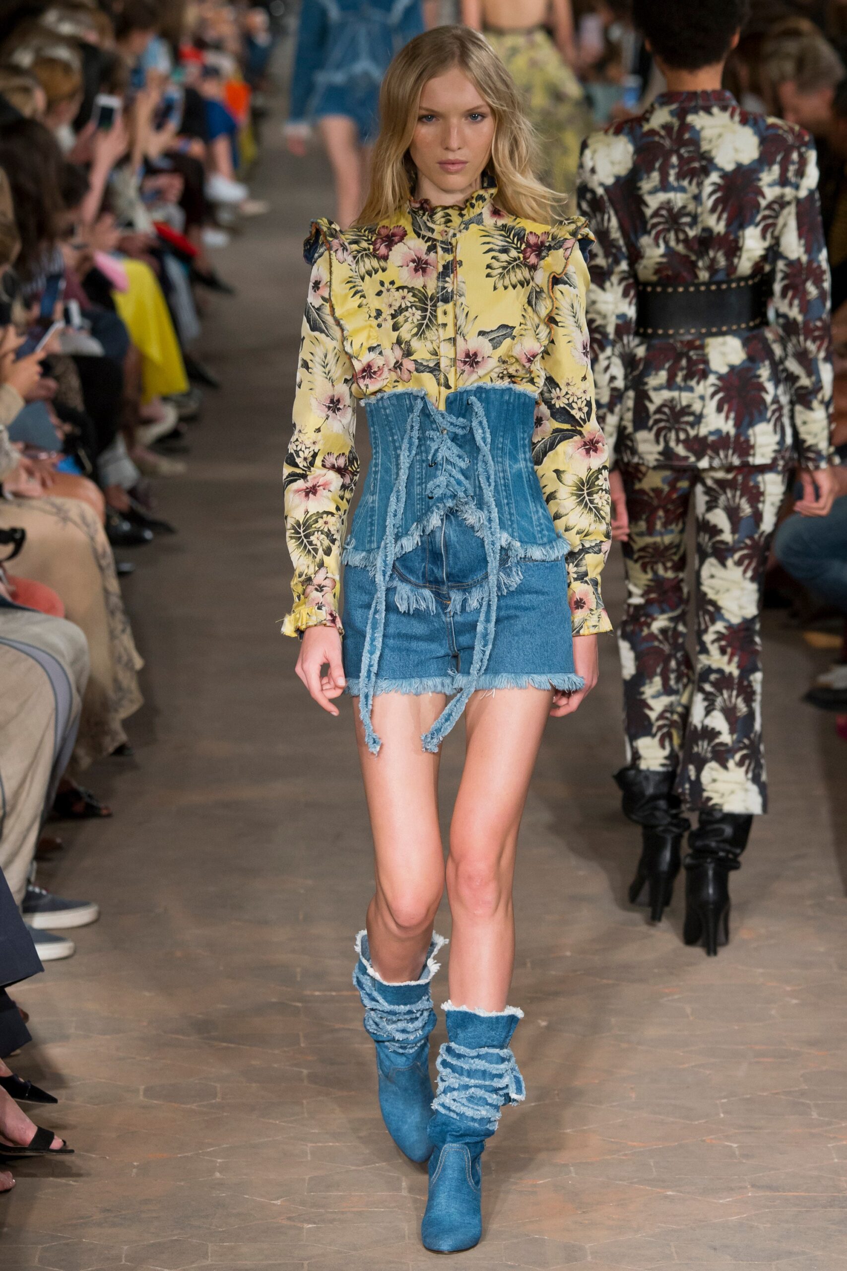 Philosophy di Lorenzo Serafini S/S 17 Look 10