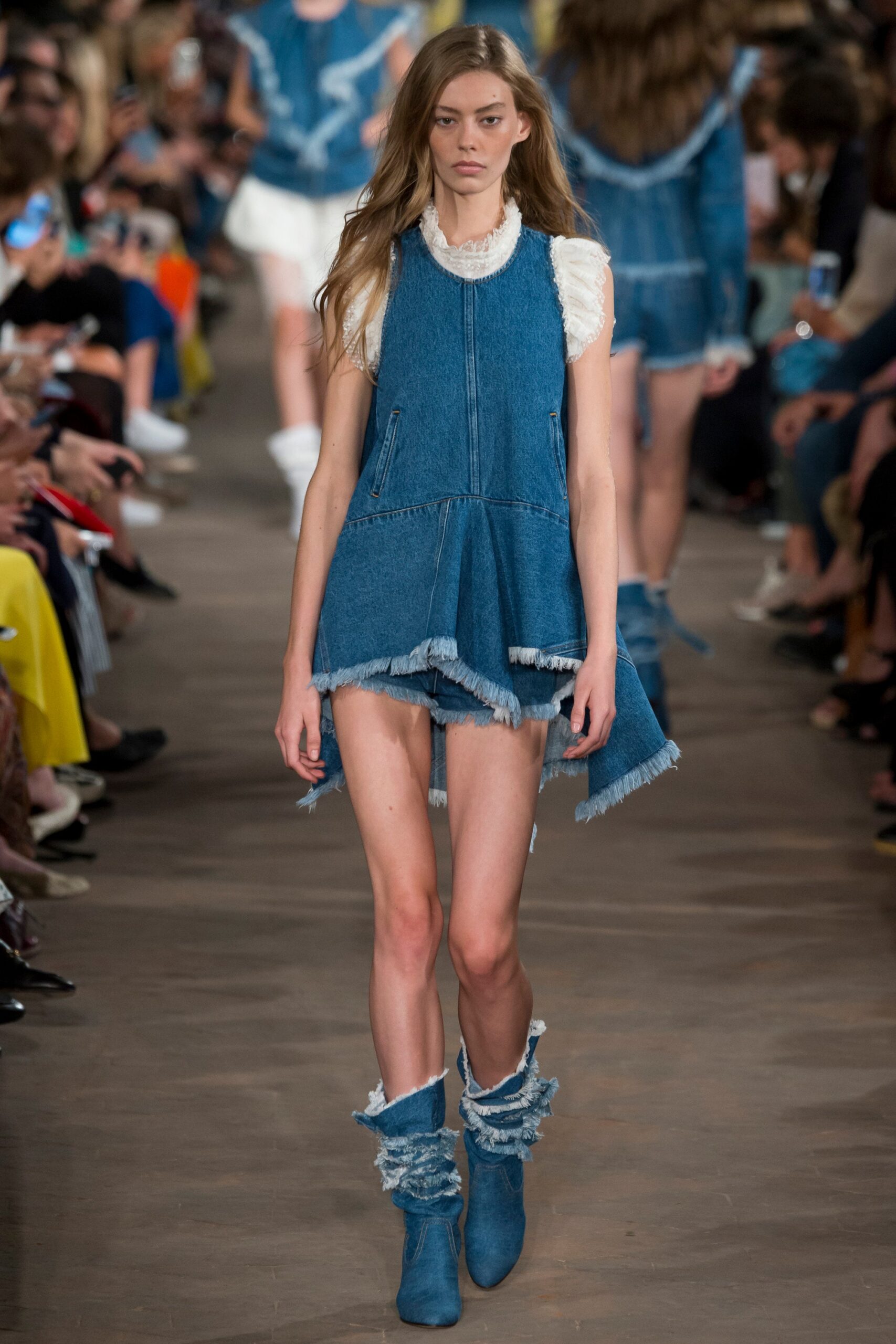 Philosophy di Lorenzo Serafini S/S 17 Look 13