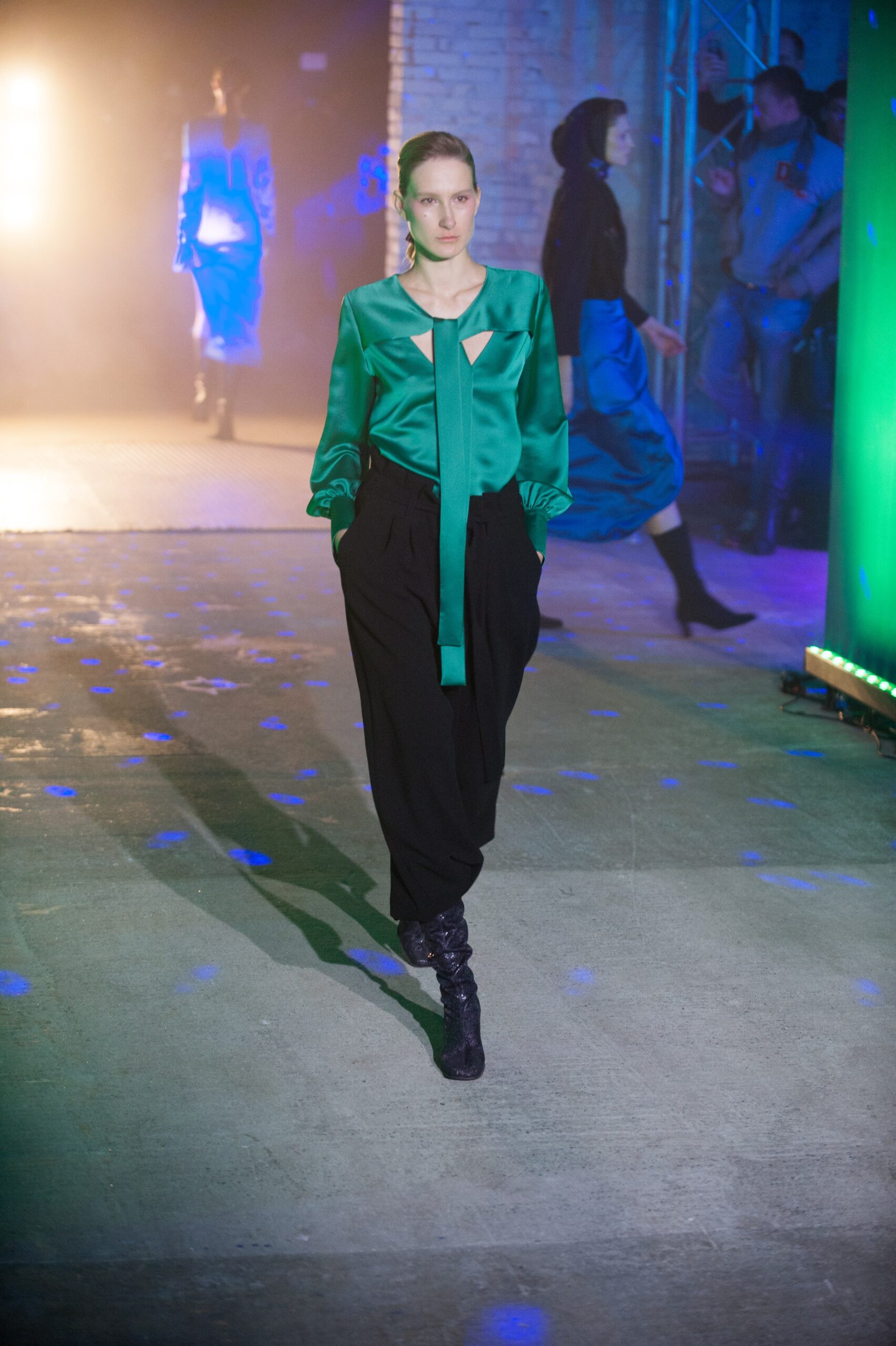 Poustovit Kiev F/W 18 Look 6