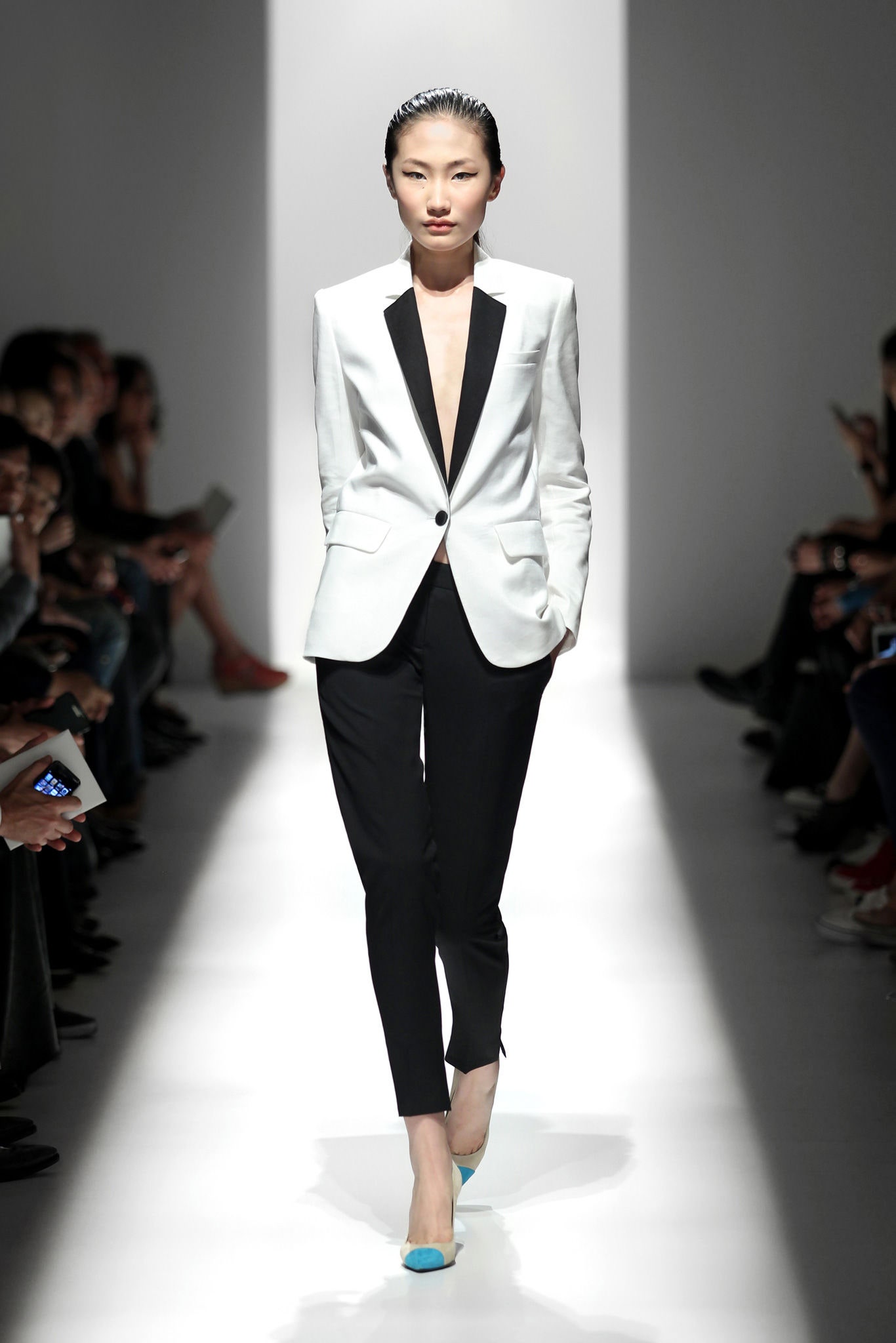 Pierre Balmain S/S 13 Look 21