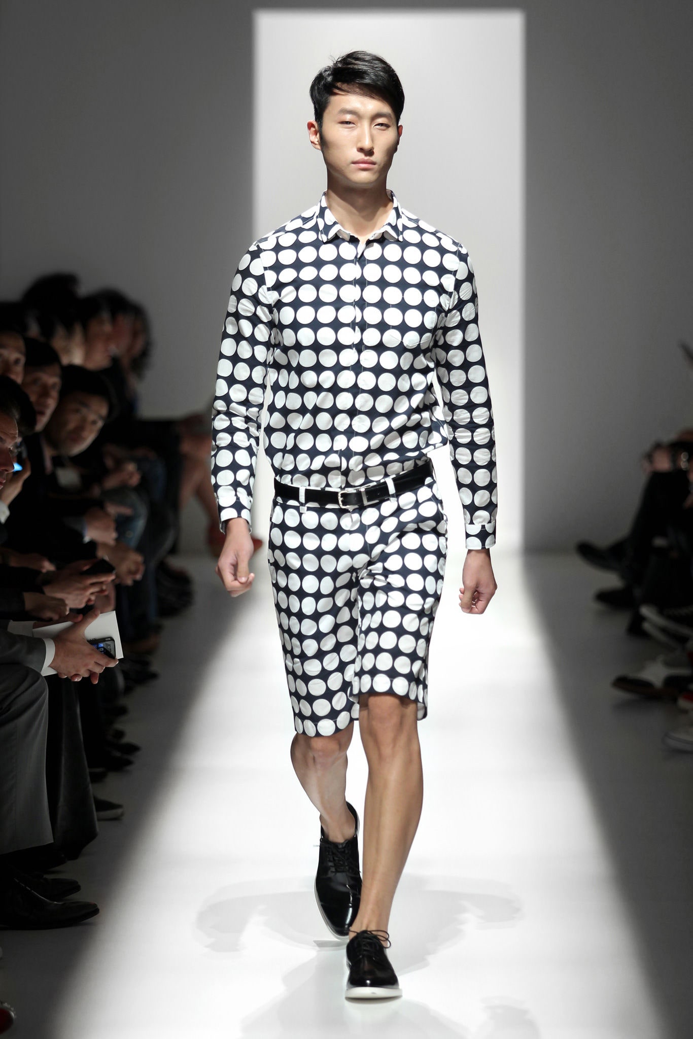 Pierre Balmain S/S 13 Look 27