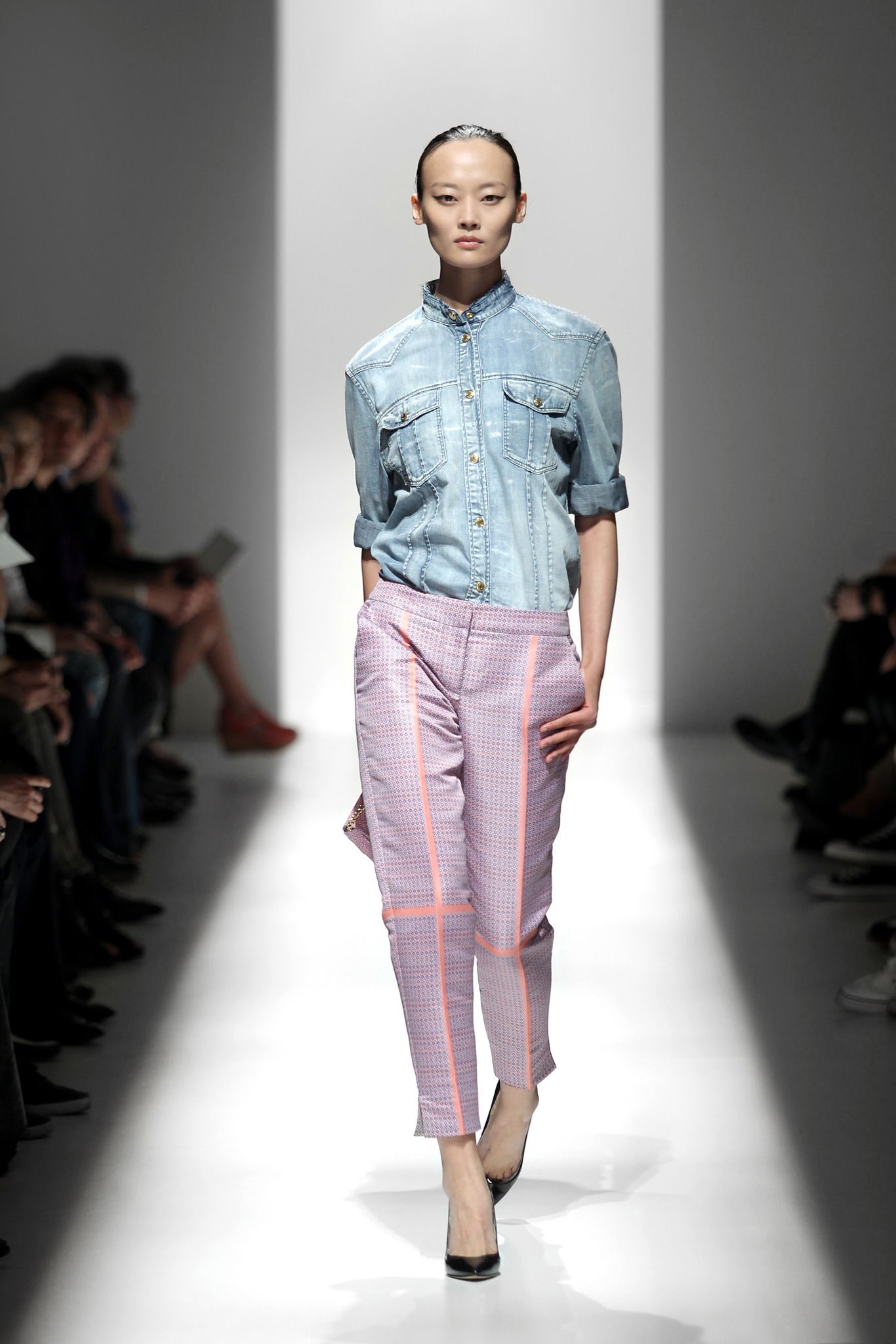 Pierre Balmain S/S 13 Look 40