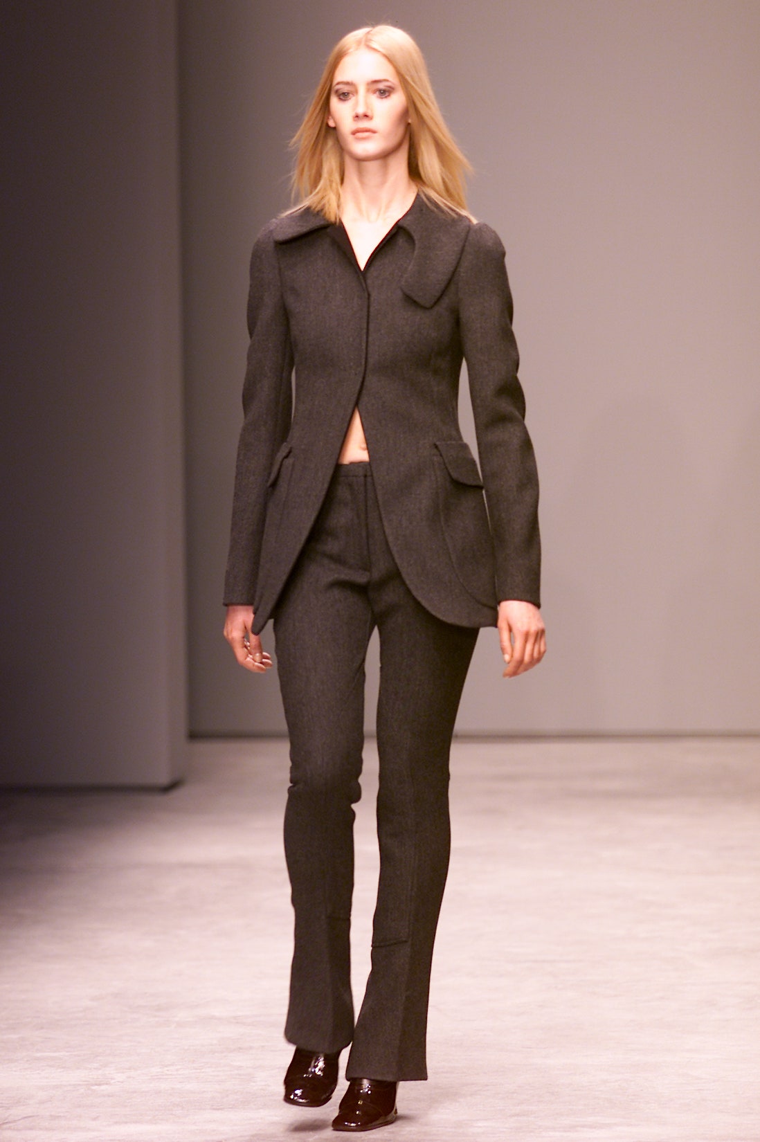 Prada F/W 01 Look 5