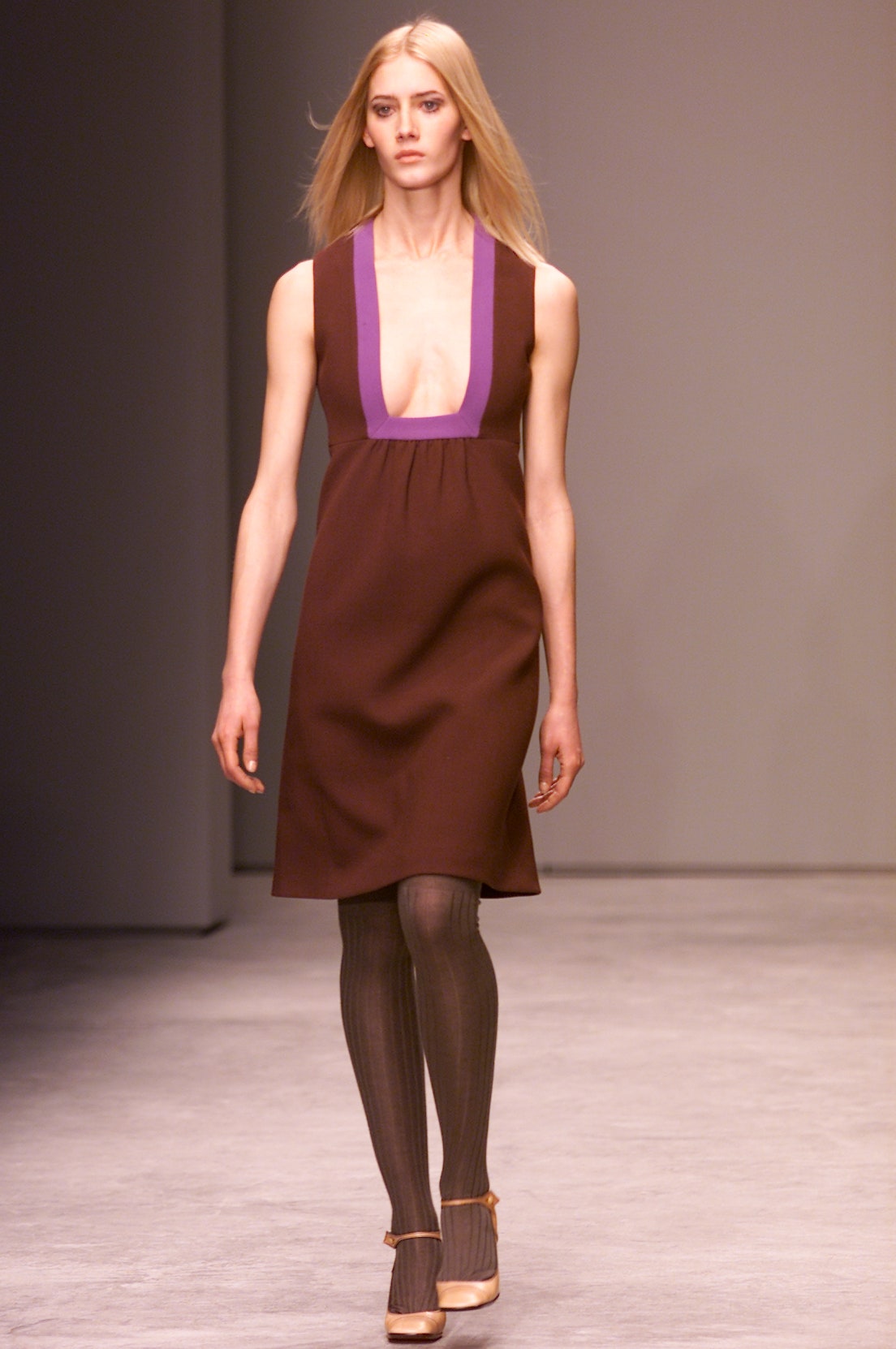 Prada F/W 01 Look 37