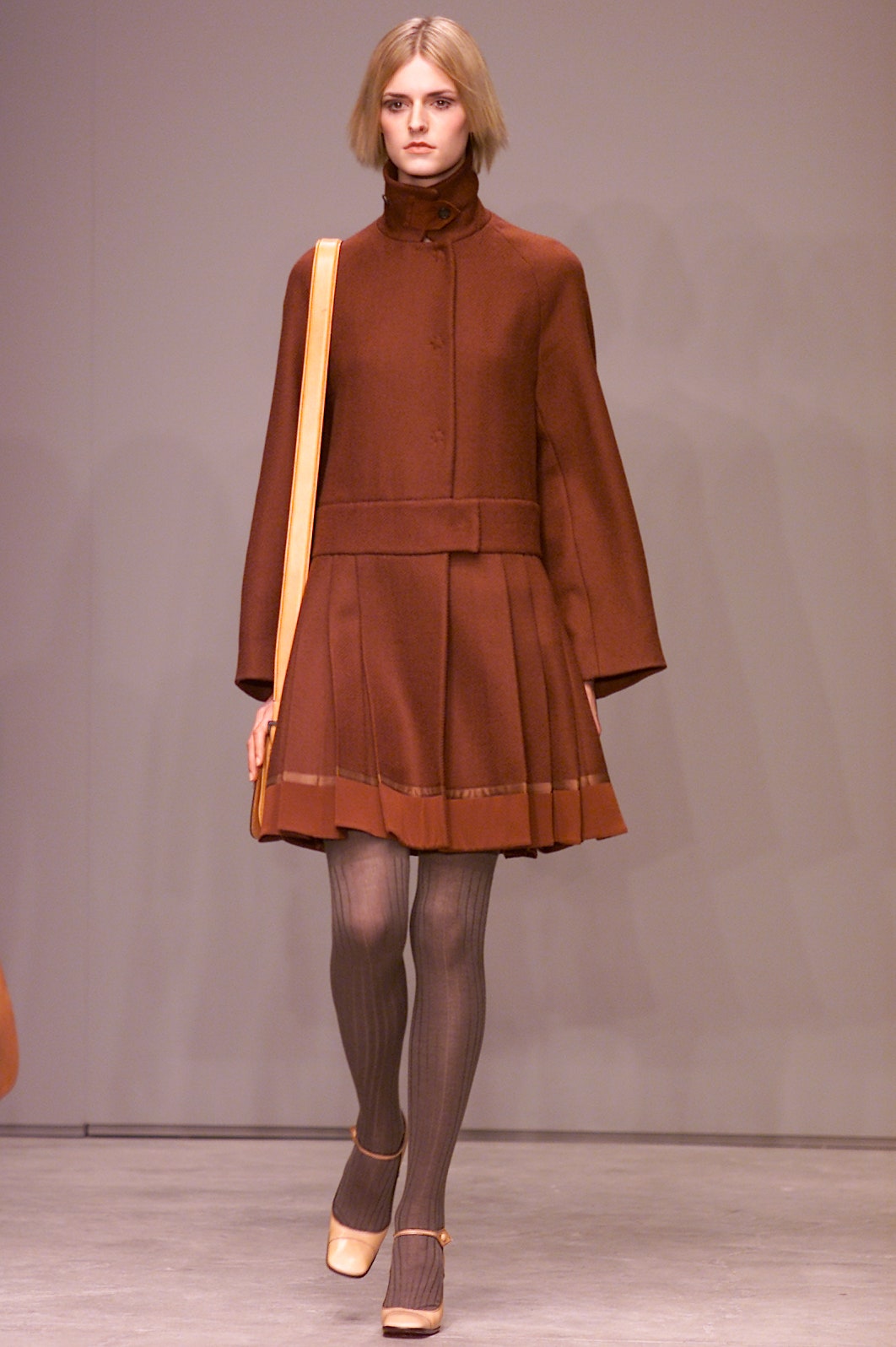 Prada F/W 01 Look 39