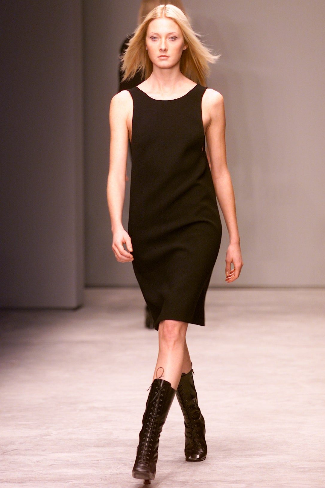 Prada F/W 01 Look 58