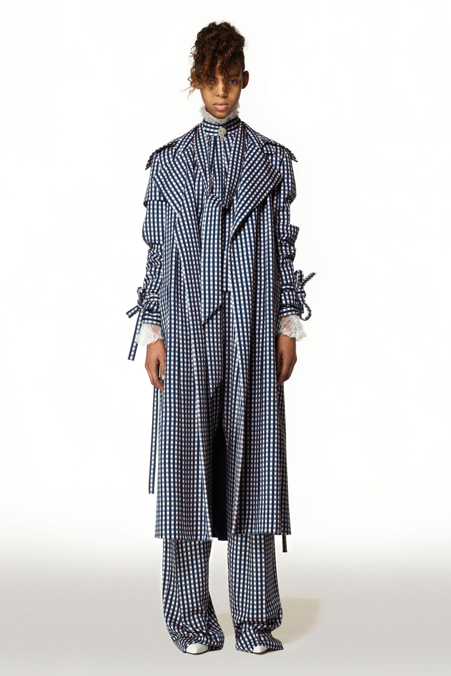 Preen by Thornton Bregazzi F/W 16 Look 14