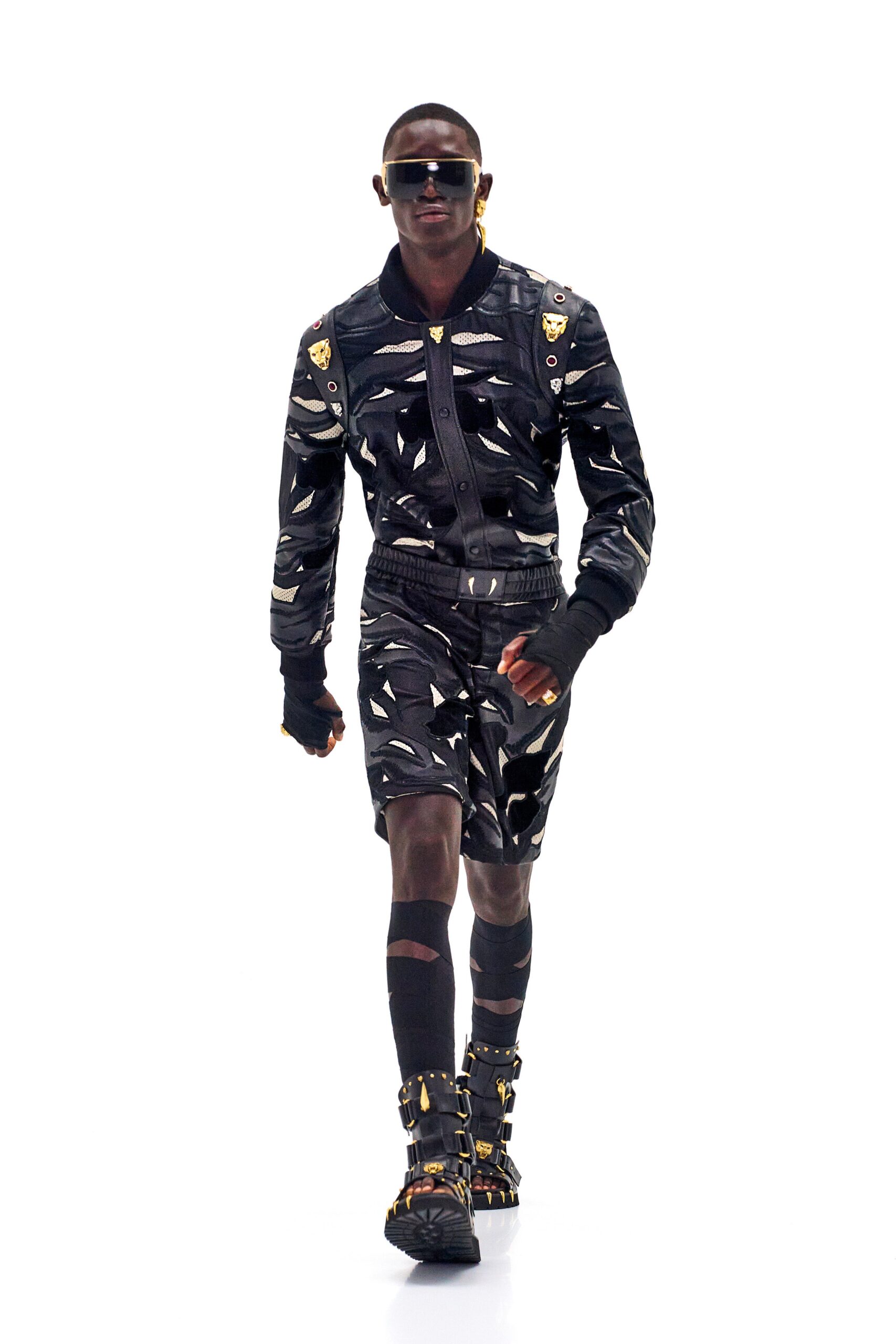 Roberto Cavalli S/S 22 Menswear Look 1