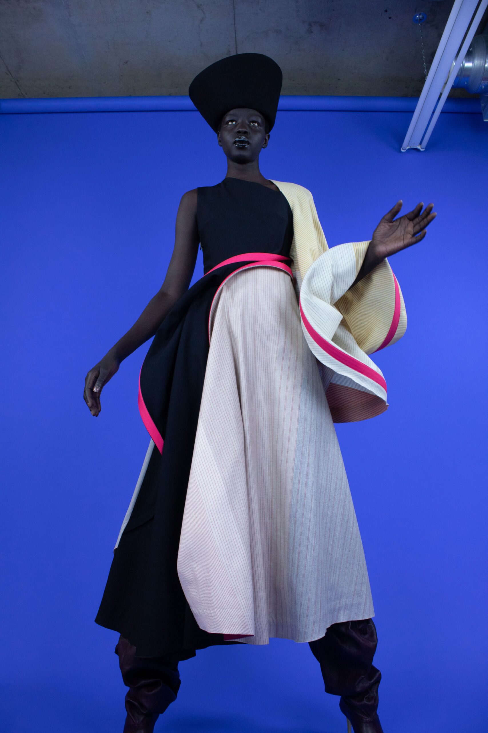 Roksanda S/S 22 Look 1
