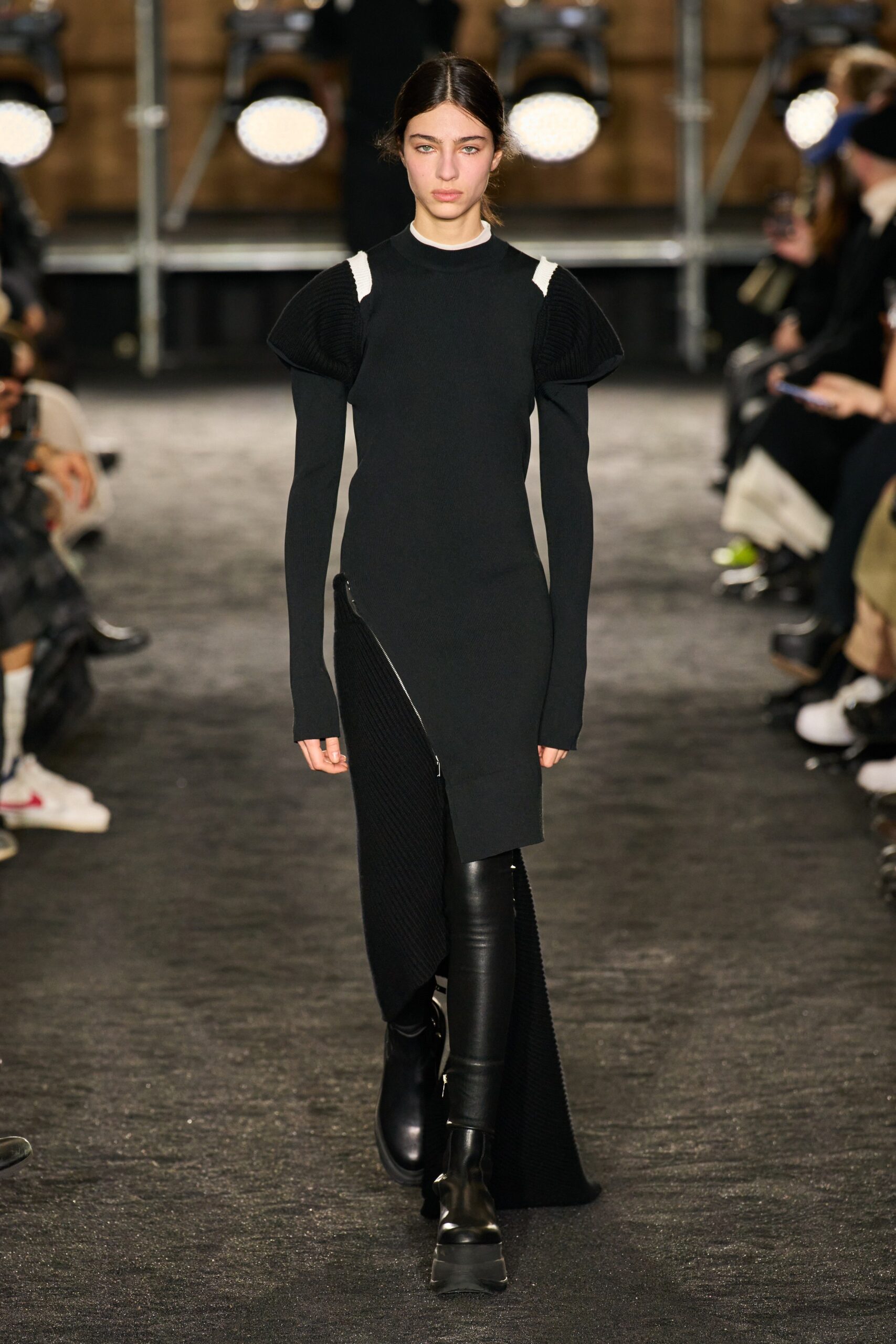 Sacai Pre-Fall 2023